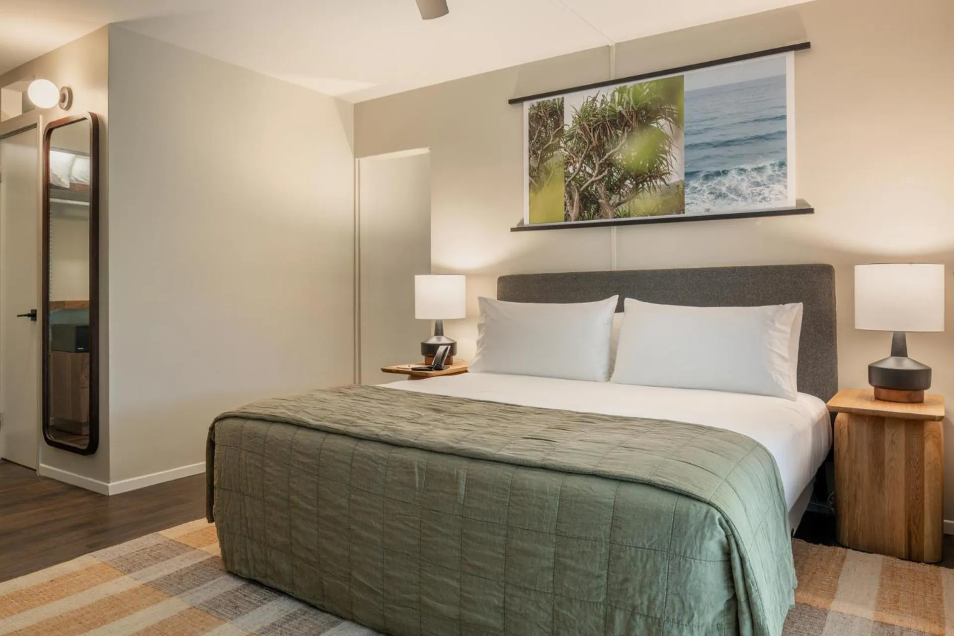 Bed in PACIFIC 19 Kona