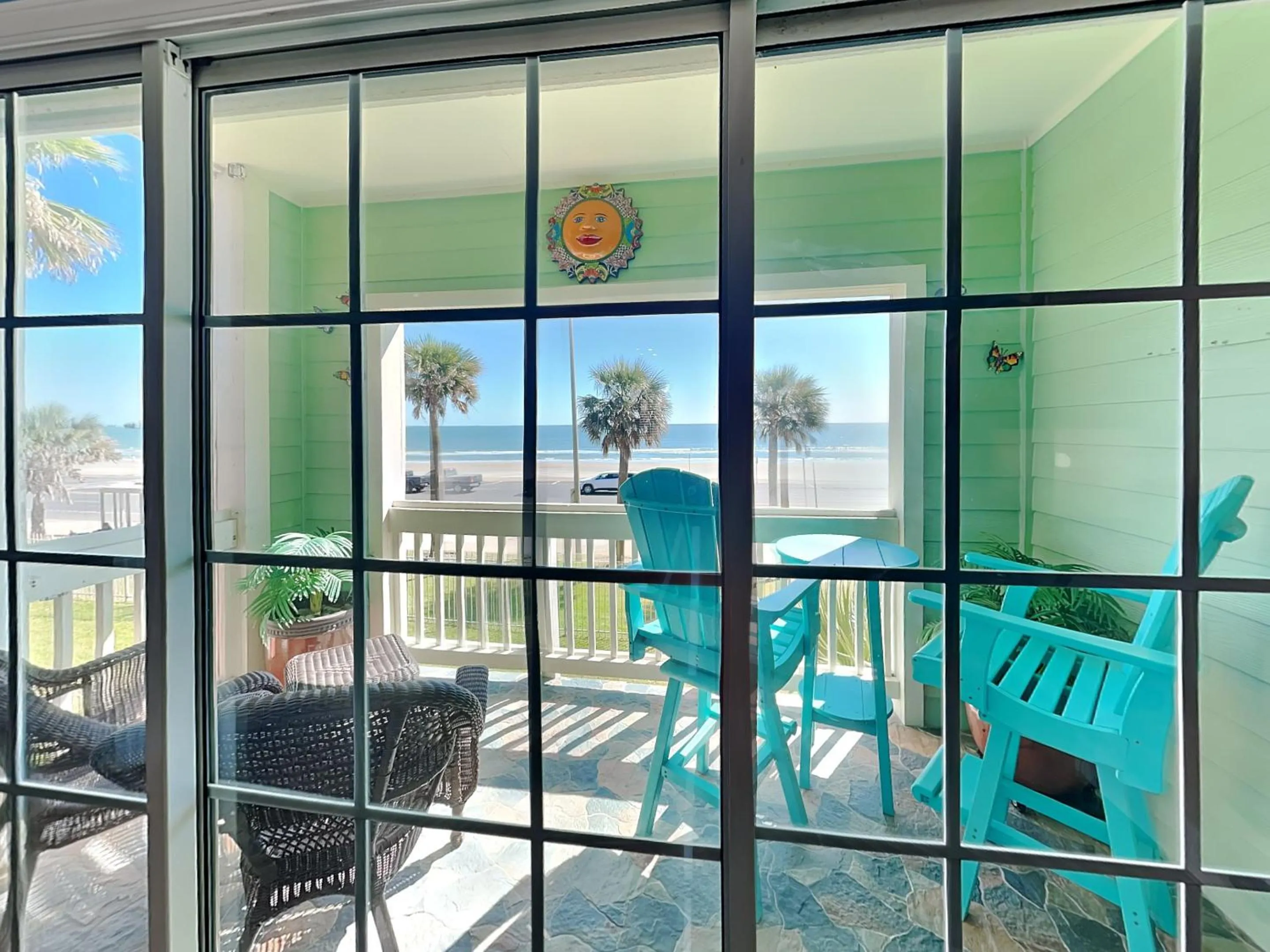 Property building in Dawn 223- Buena Vista