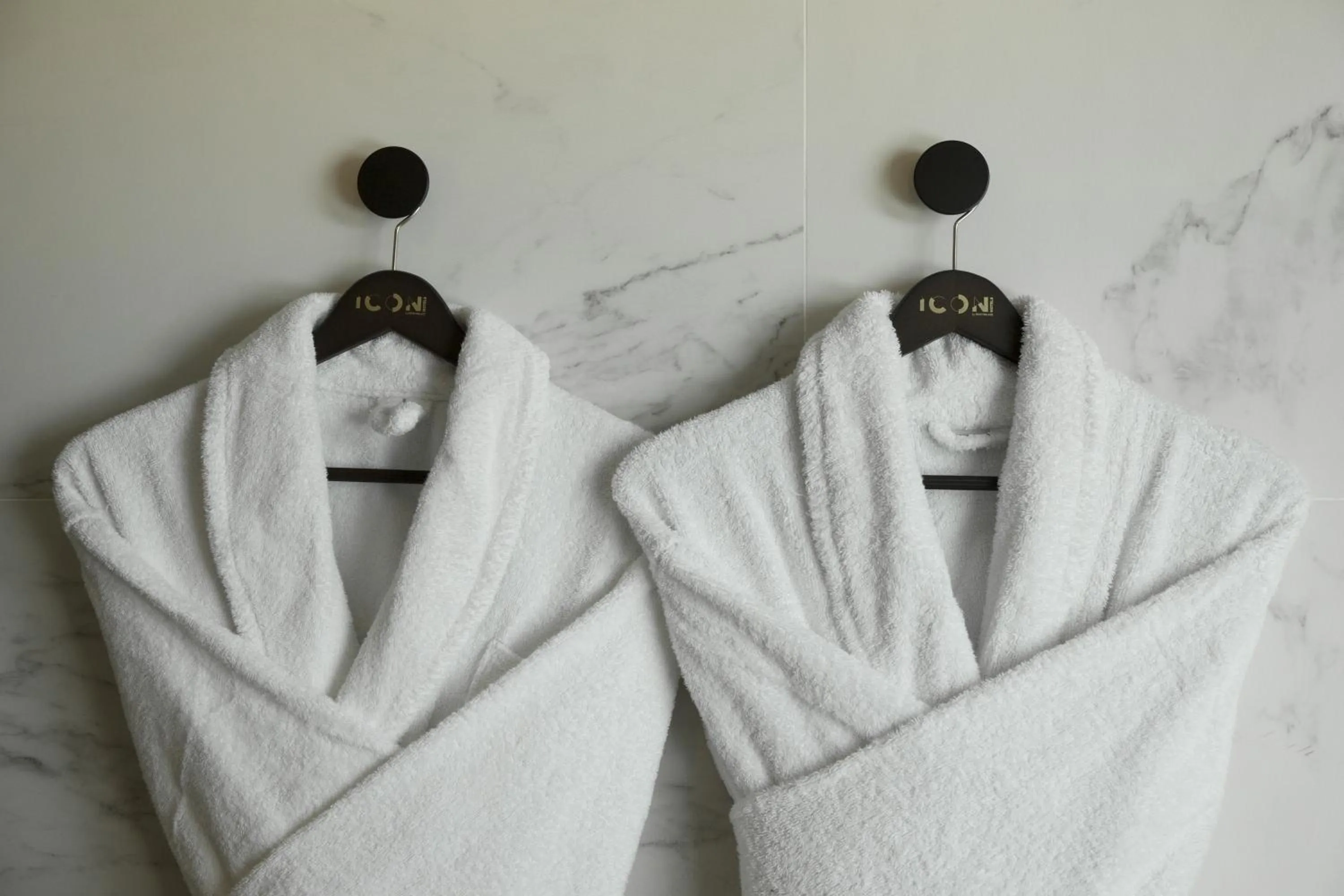 Decorative detail in ICON Wipton