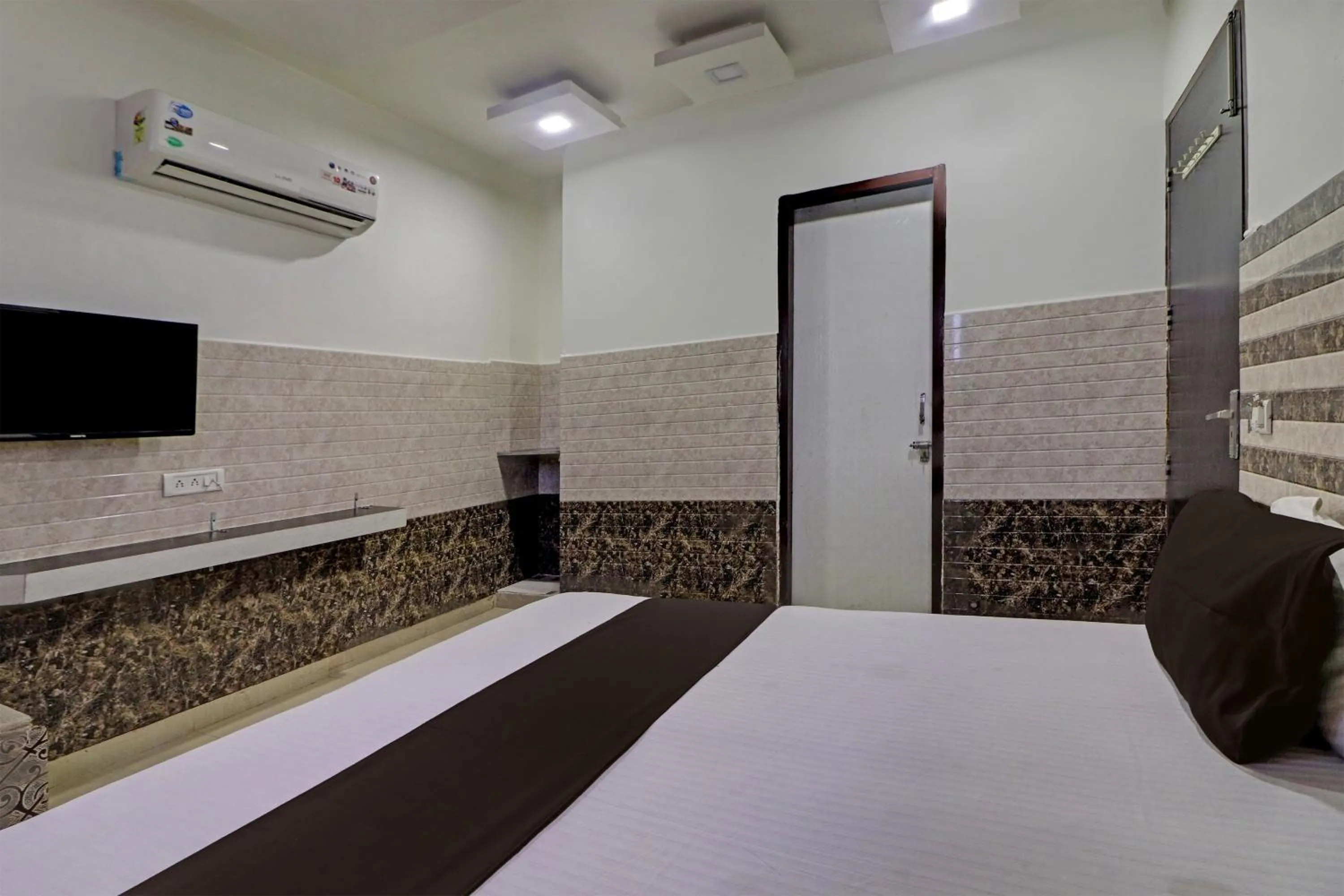Bedroom, Bed in Collection O The Legend Hotel, Hisar