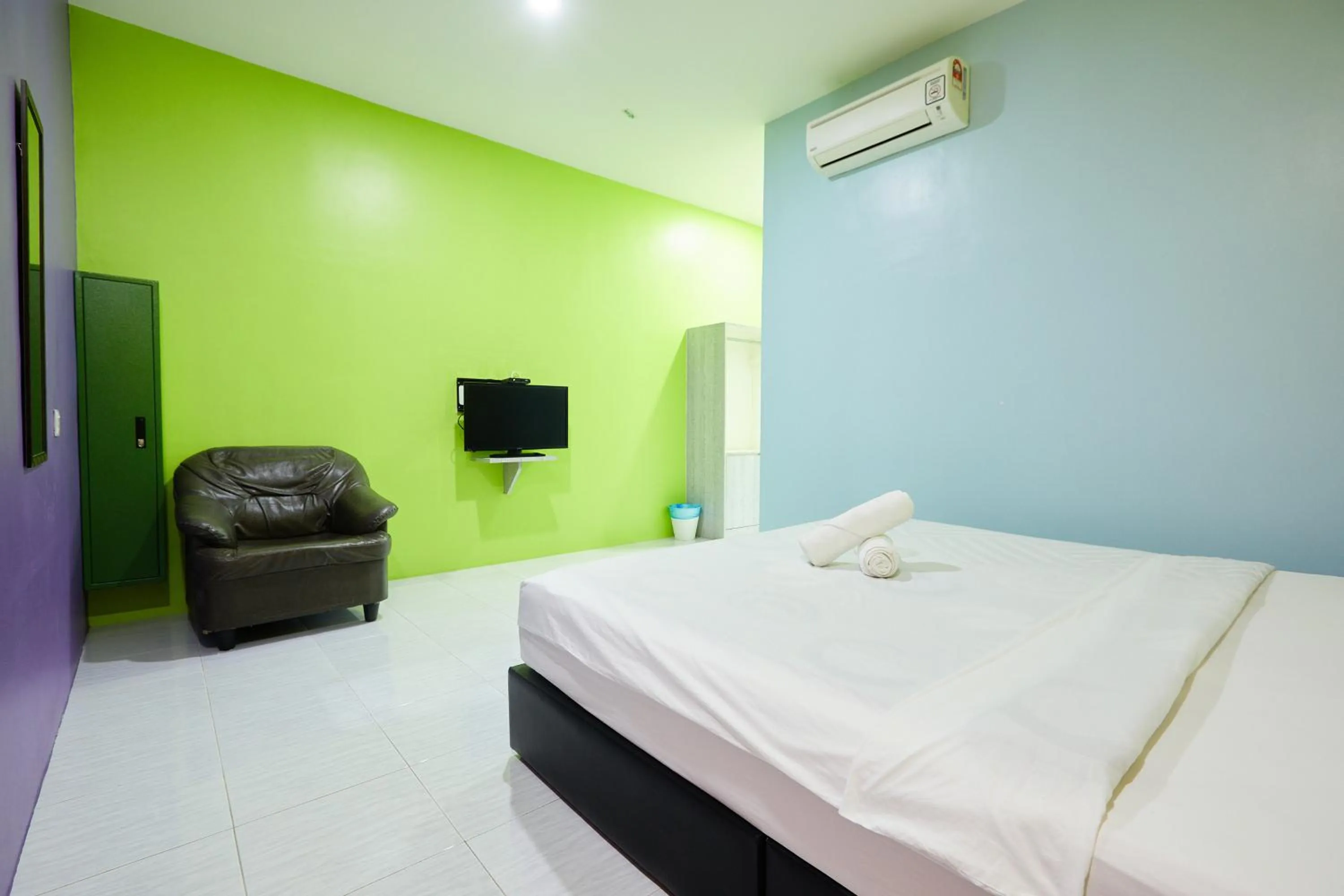 Bedroom, Bed in SY JERANTUT HOTEL