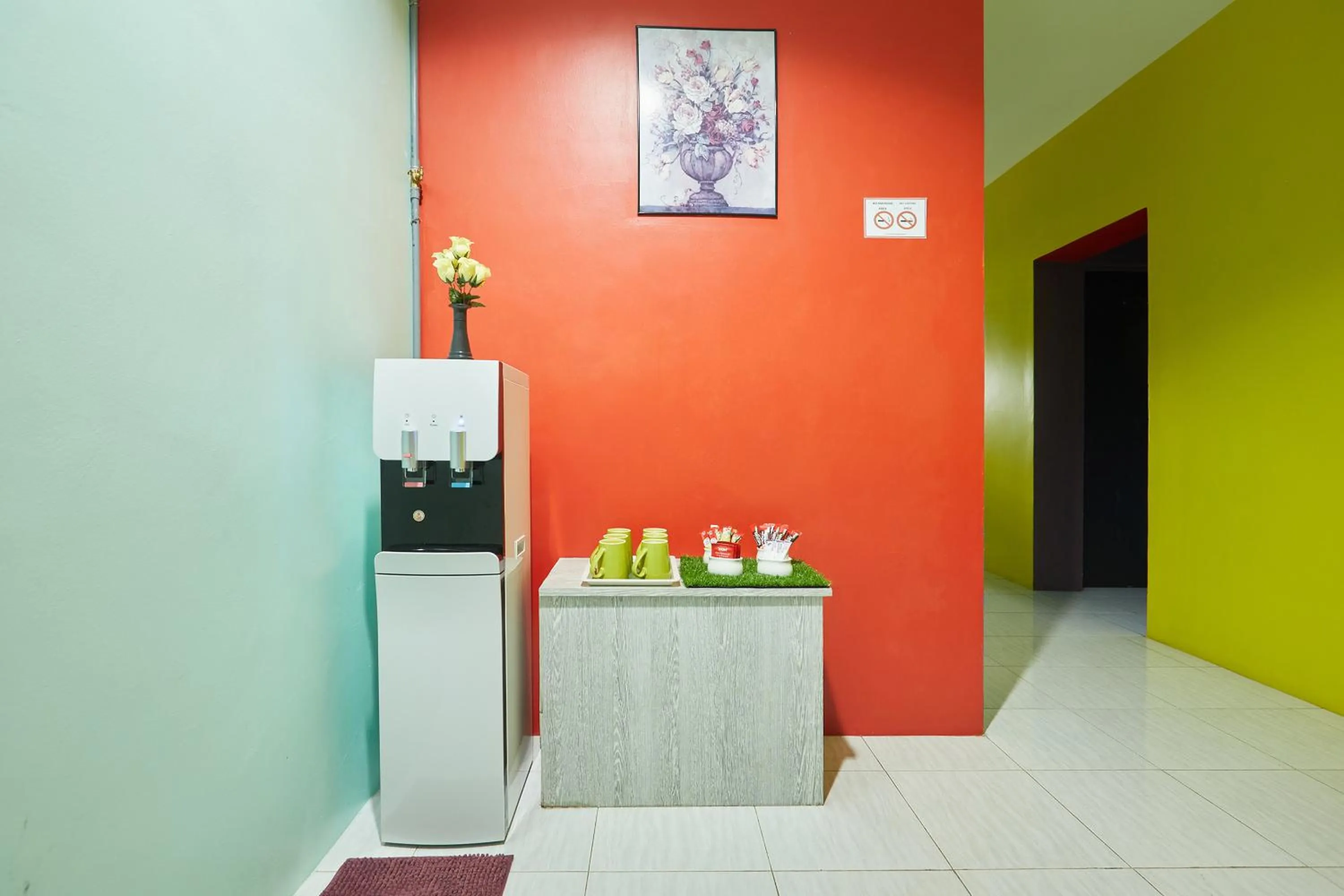 Kitchen or kitchenette in SY JERANTUT HOTEL