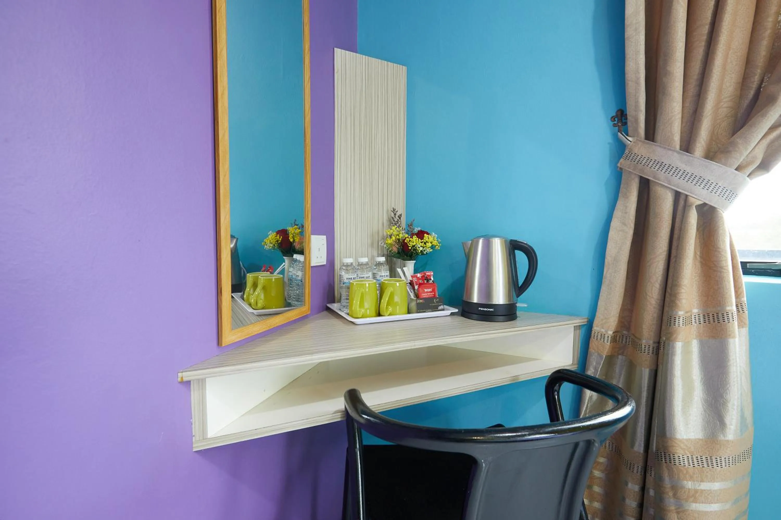 Coffee/tea facilities in SY JERANTUT HOTEL