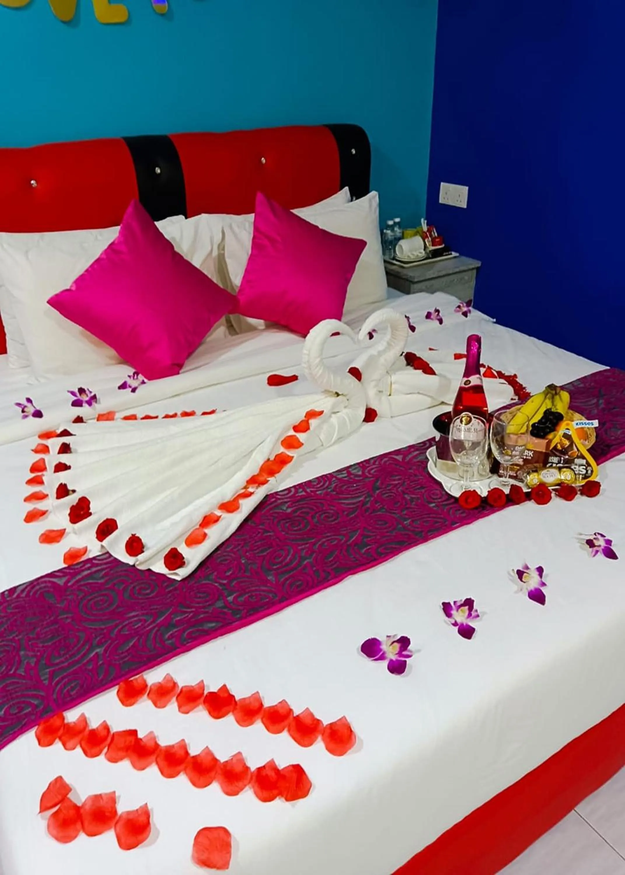 Bed in SY JERANTUT HOTEL