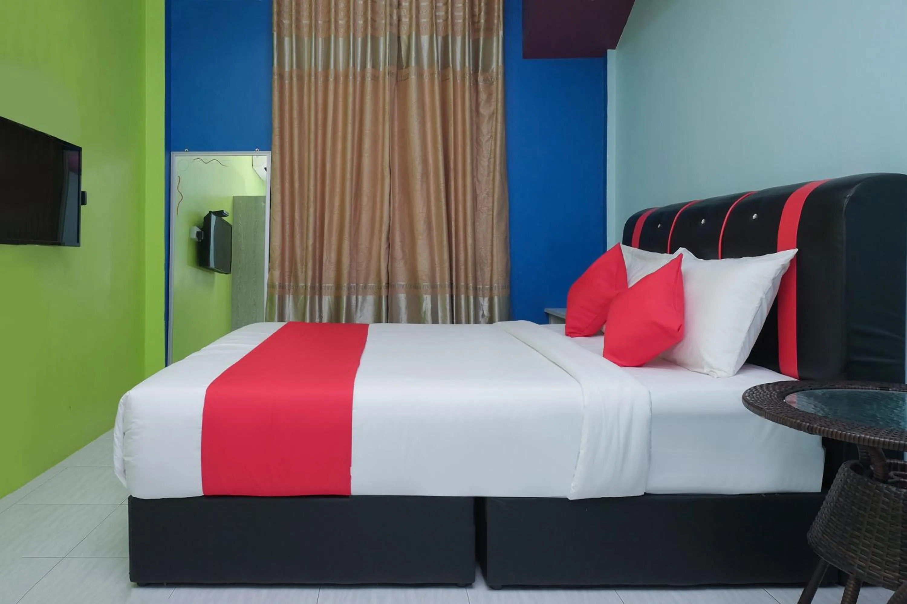 Bedroom, Bed in SY JERANTUT HOTEL