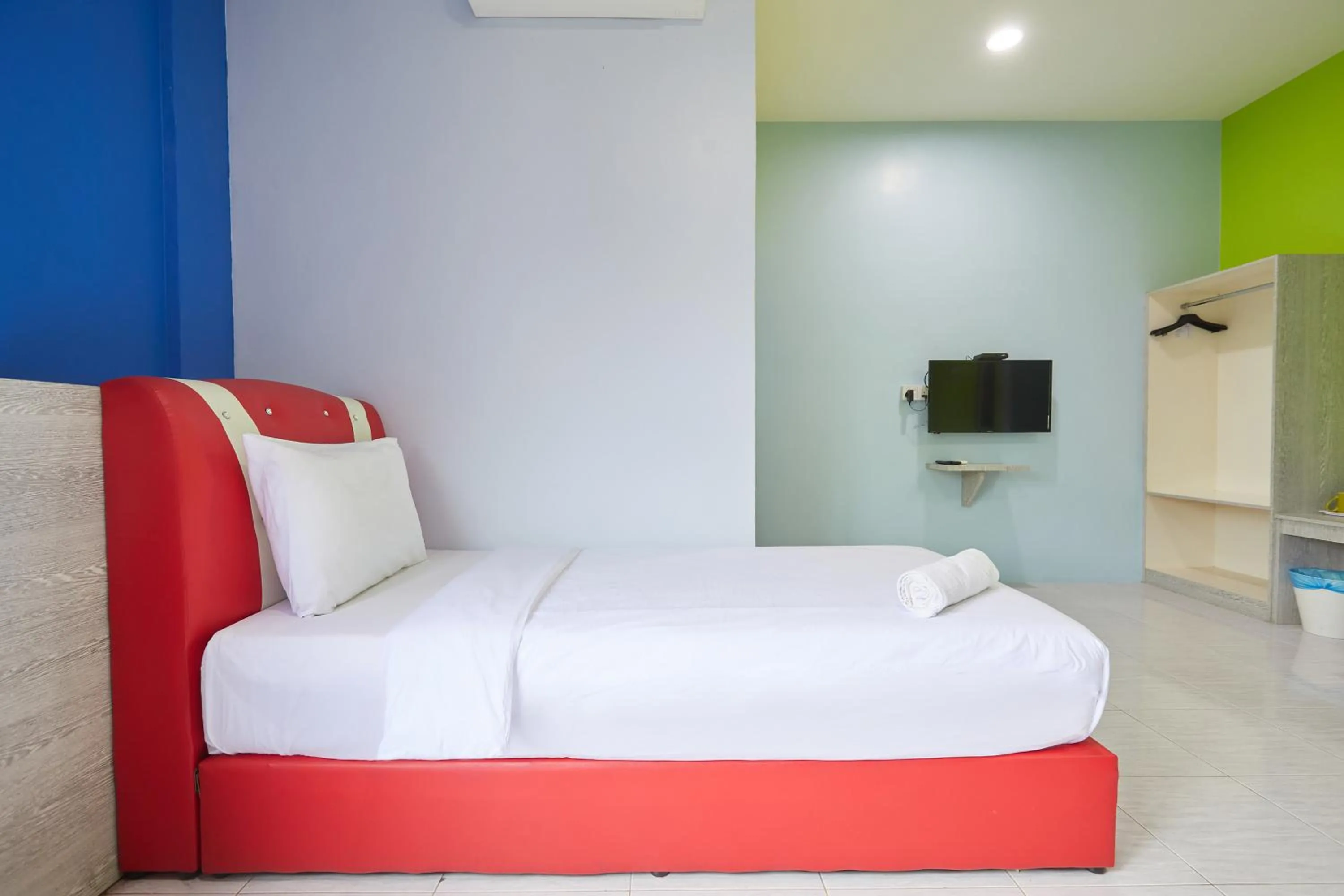 Bed in SY JERANTUT HOTEL