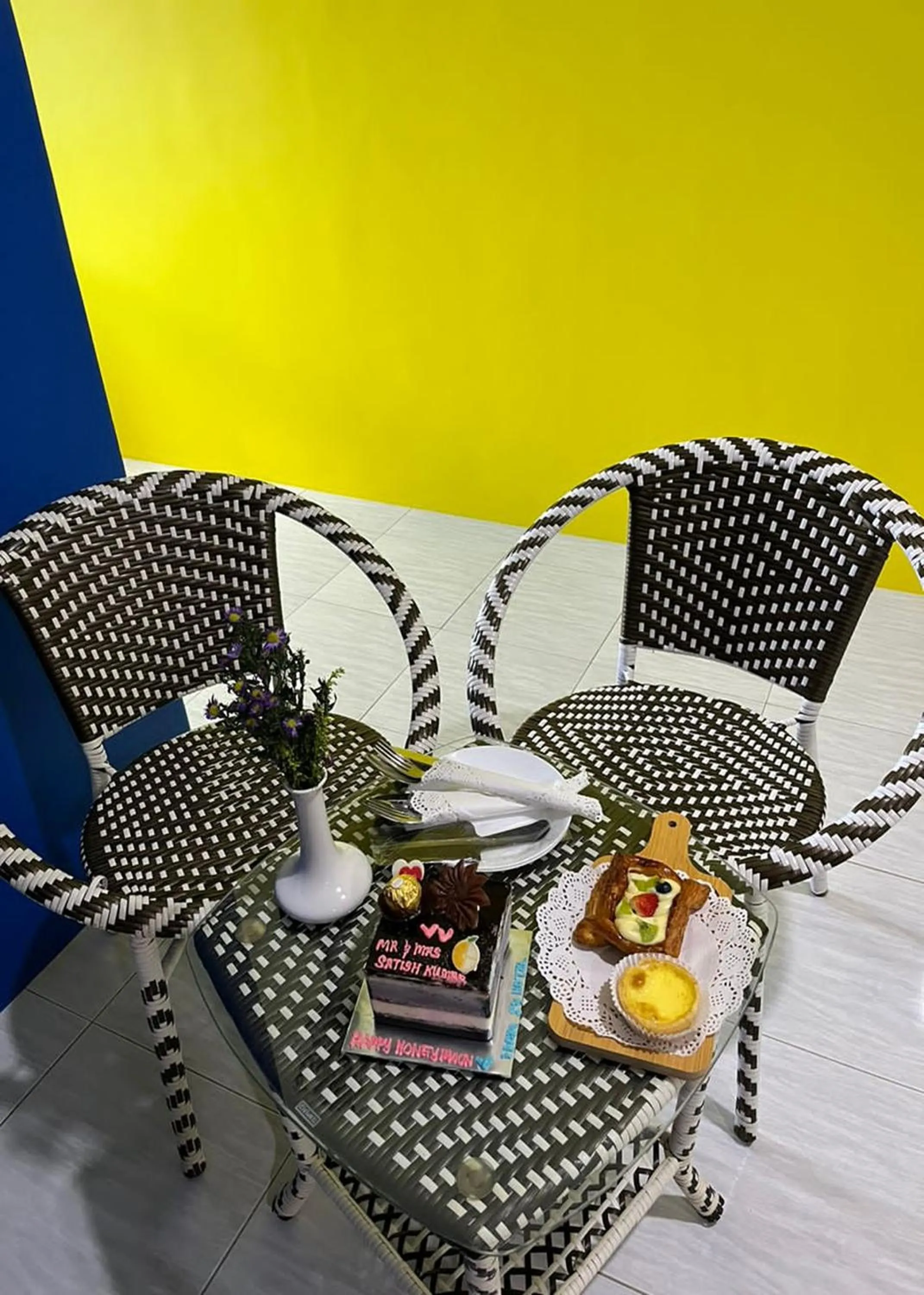 Seating area in SY JERANTUT HOTEL