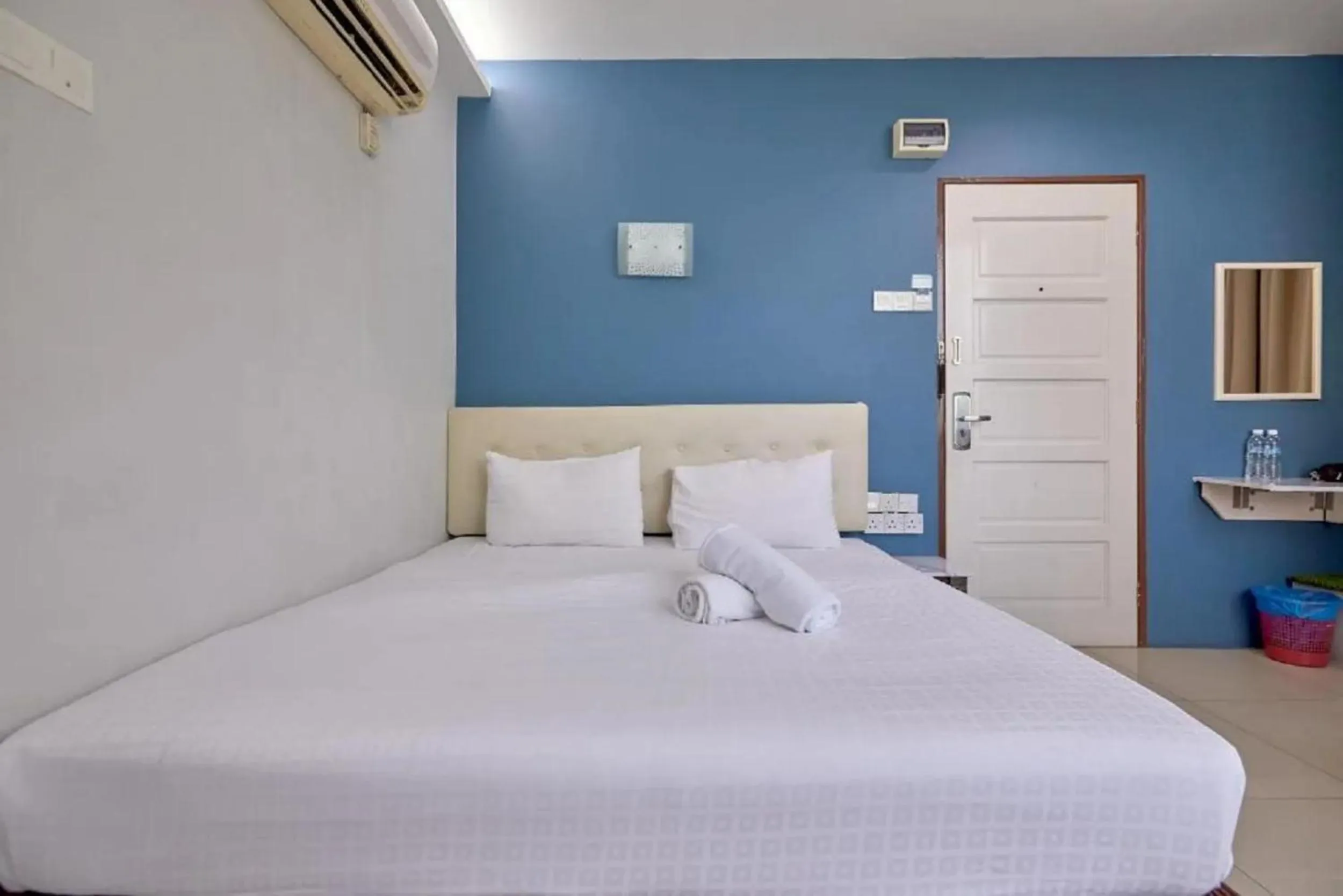 Deluxe King Room in Swing & Pillows - Kota Damansara