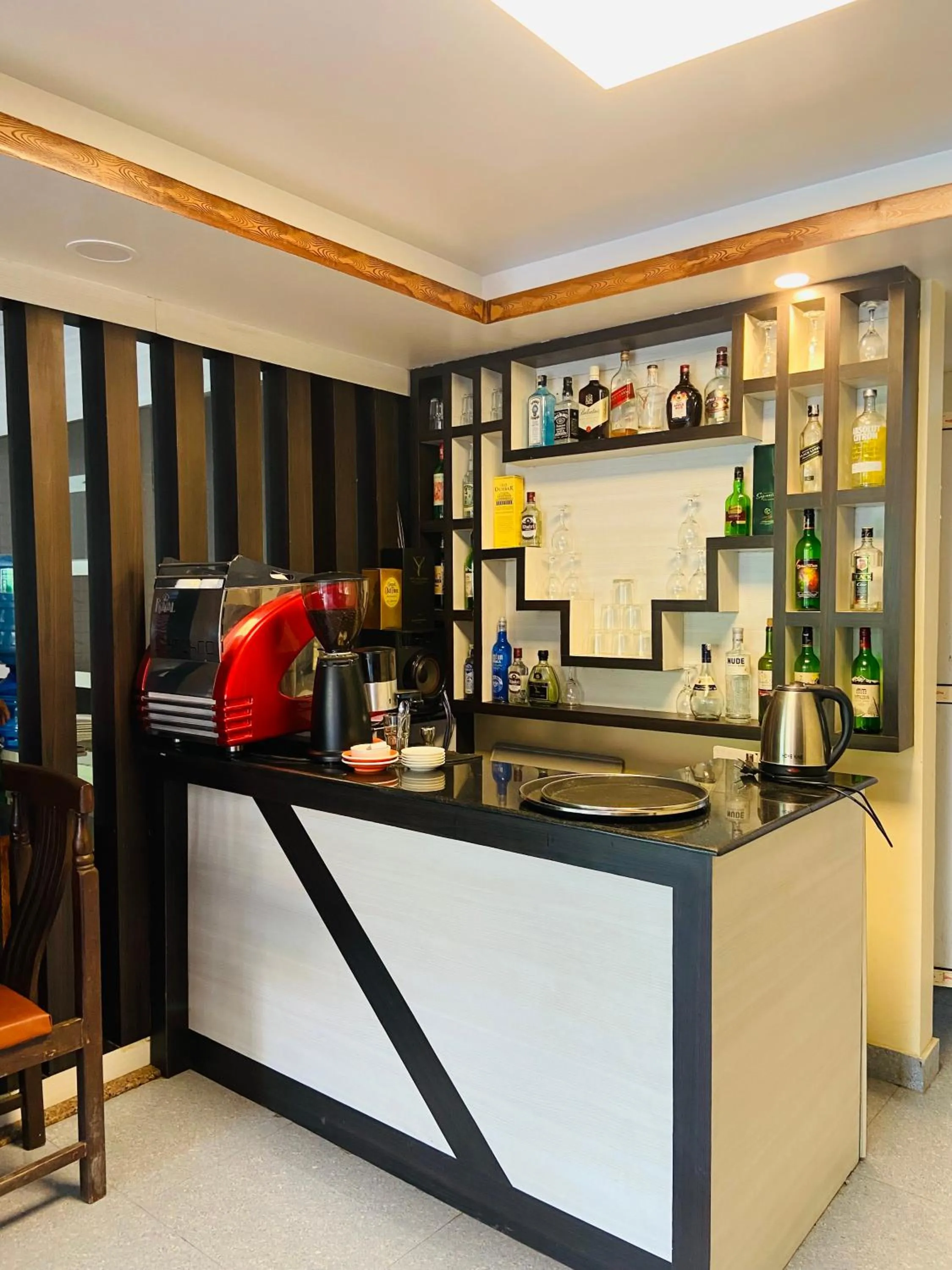 Lounge or bar in Hotel Abi International