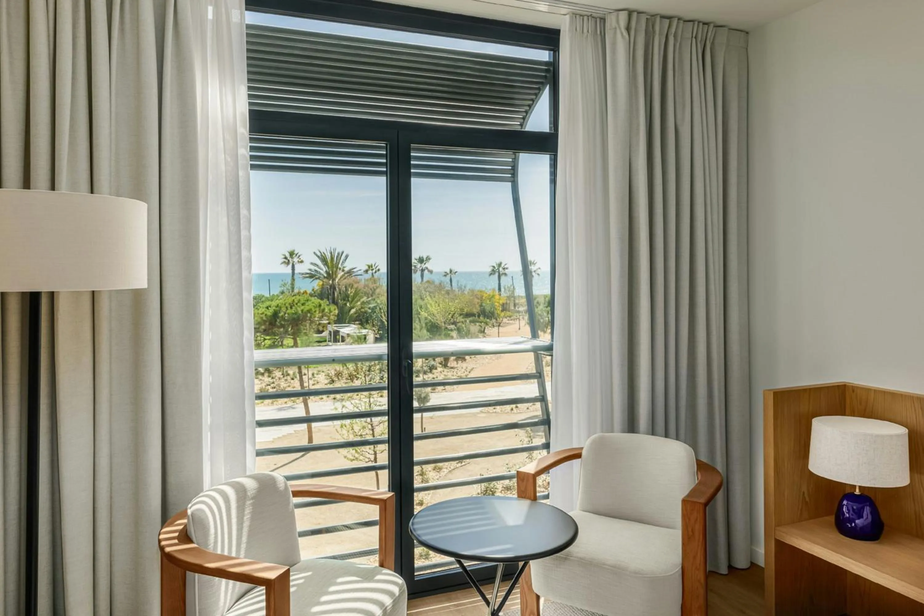 Photo of the whole room in AC Hotel by Marriott Gava Mar Airport