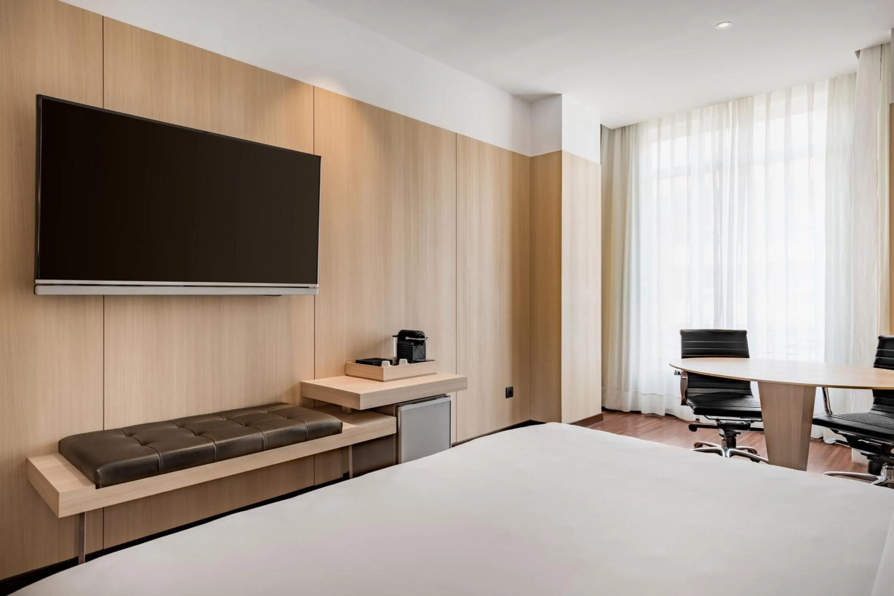 Photo of the whole room, Bed in AC Hotel Burgos by Marriott