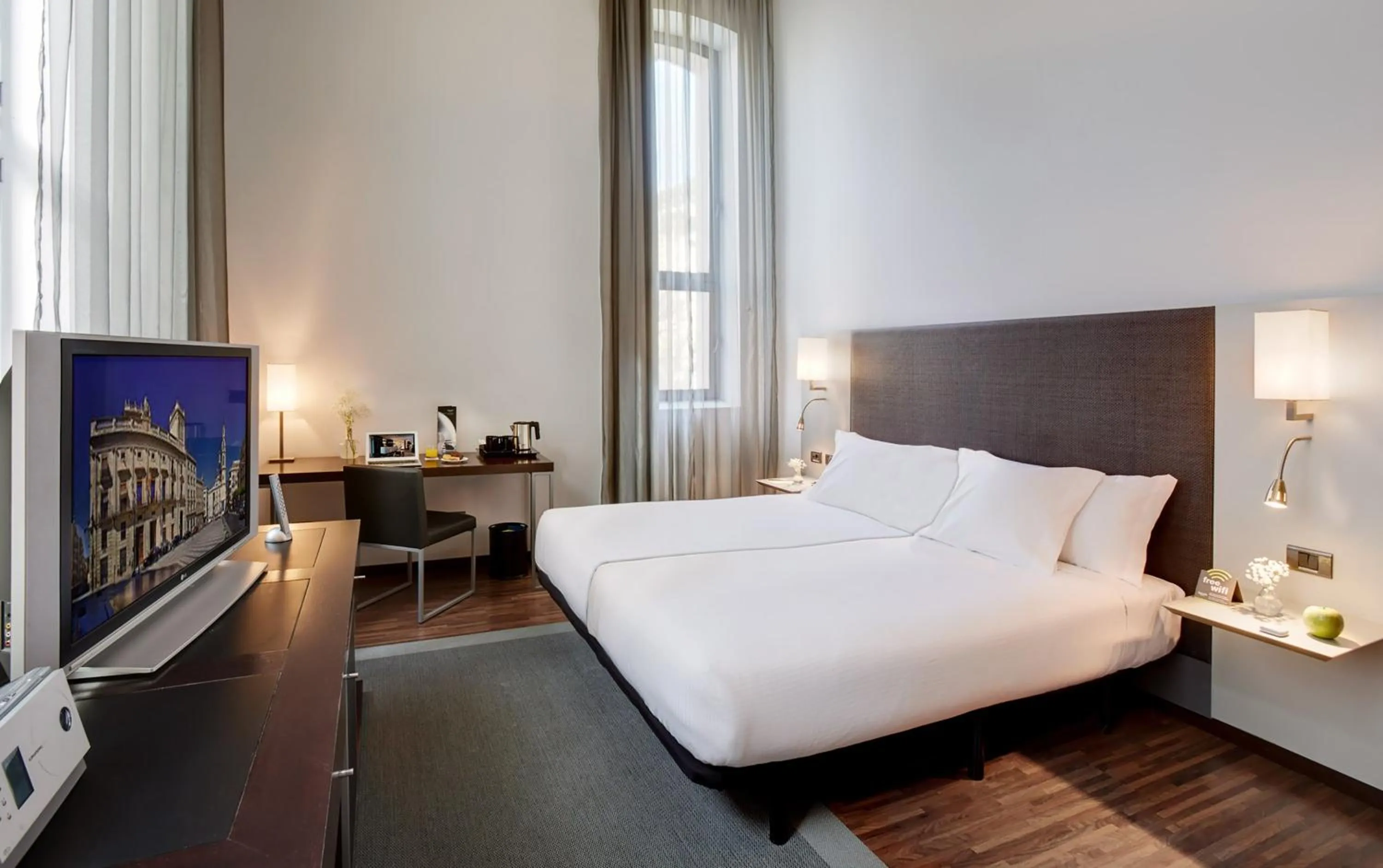 Photo of the whole room, Bed in Hotel Sercotel Ciutat D'Alcoi