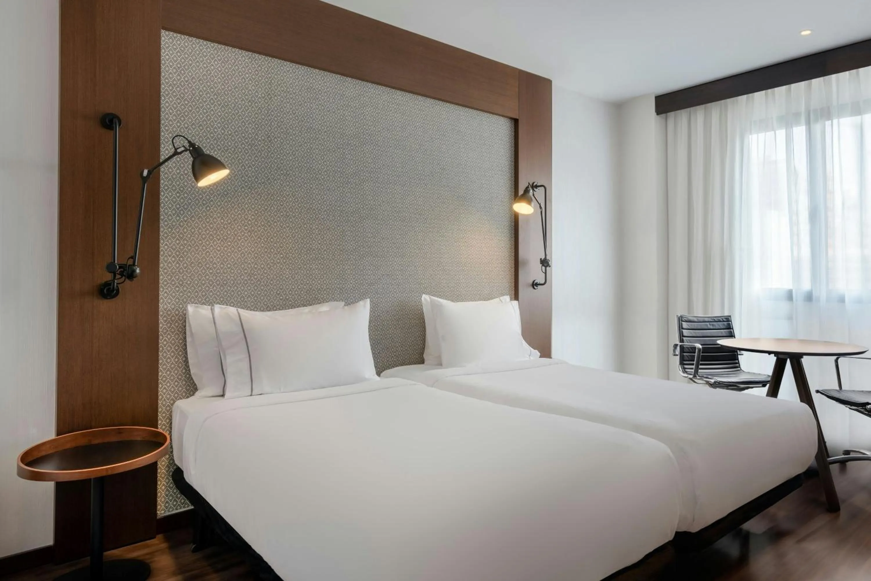 Bedroom, Bed in AC Hotel by Marriott Alicante