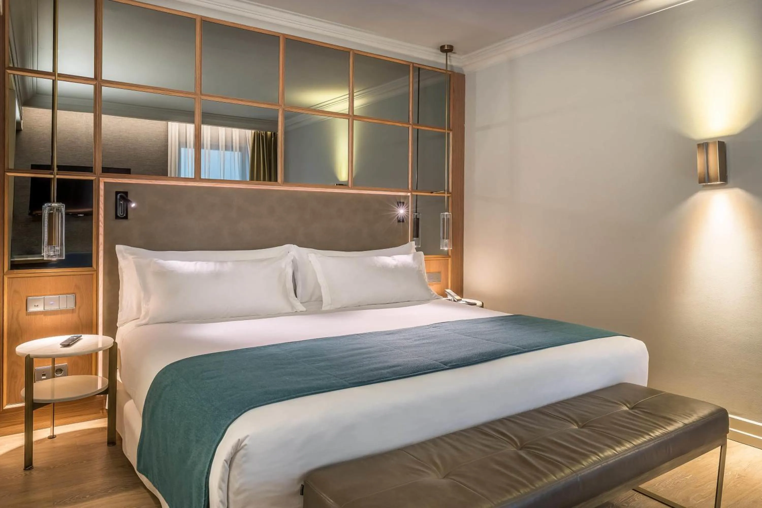 Bedroom, Bed in Barceló Emperatriz