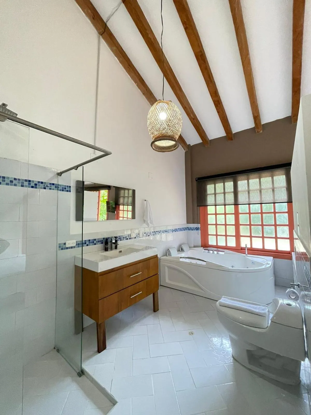 Bathroom, Bed in Finca Hotel Guadalupe