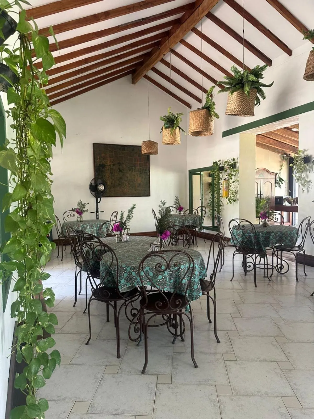 Restaurant/places to eat in Finca Hotel Guadalupe