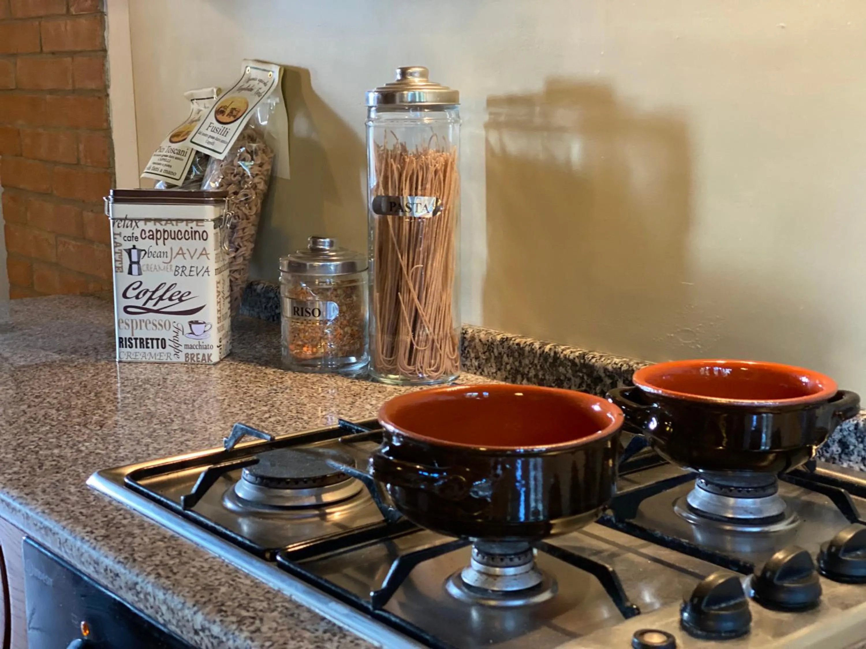 Kitchen or kitchenette in Villa Cresci con piscina Tuscan villa with pool near Sassetta thermal baths & Bolgheri Wine Route