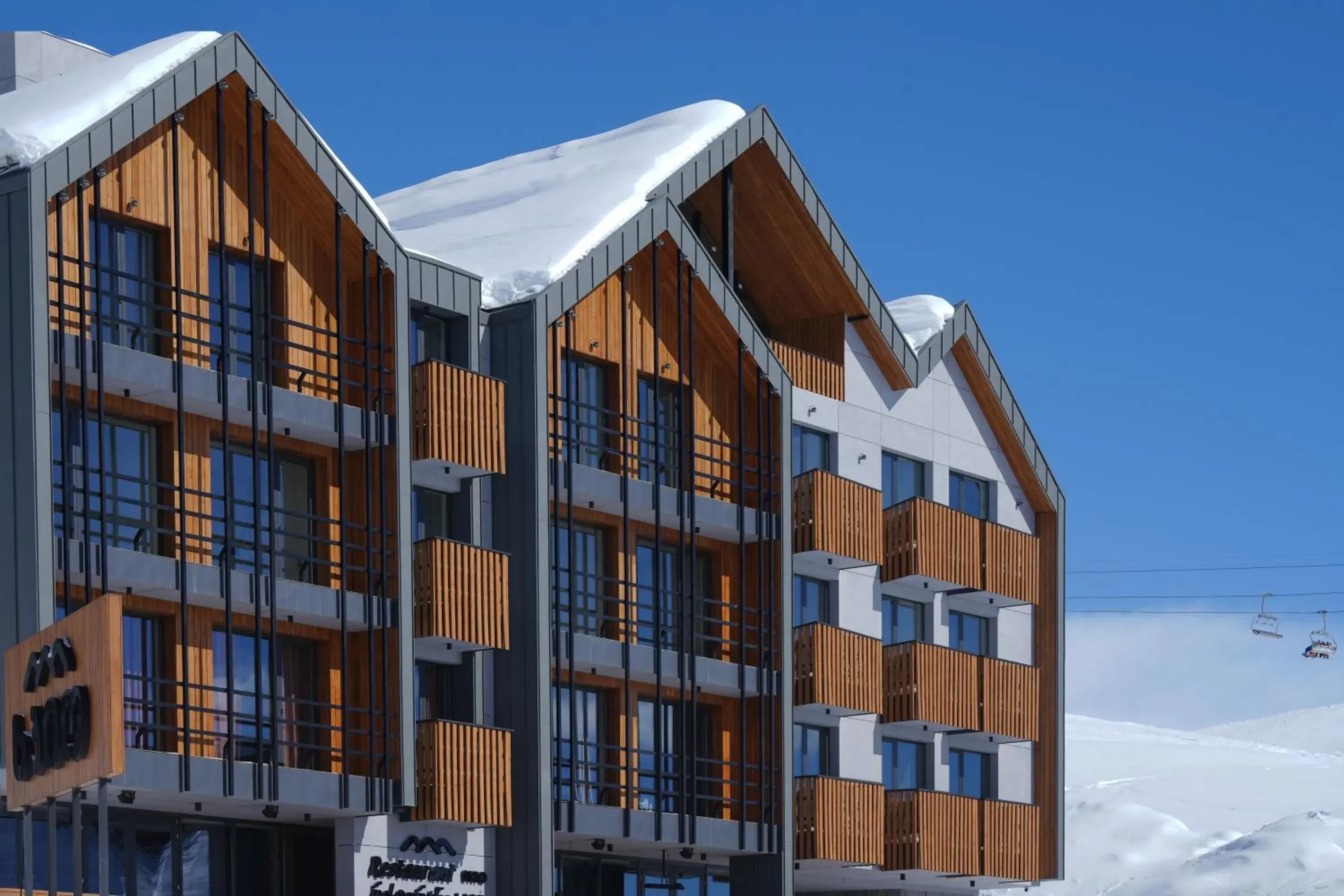 Facade/entrance in Skio Facade/entrance in Skio