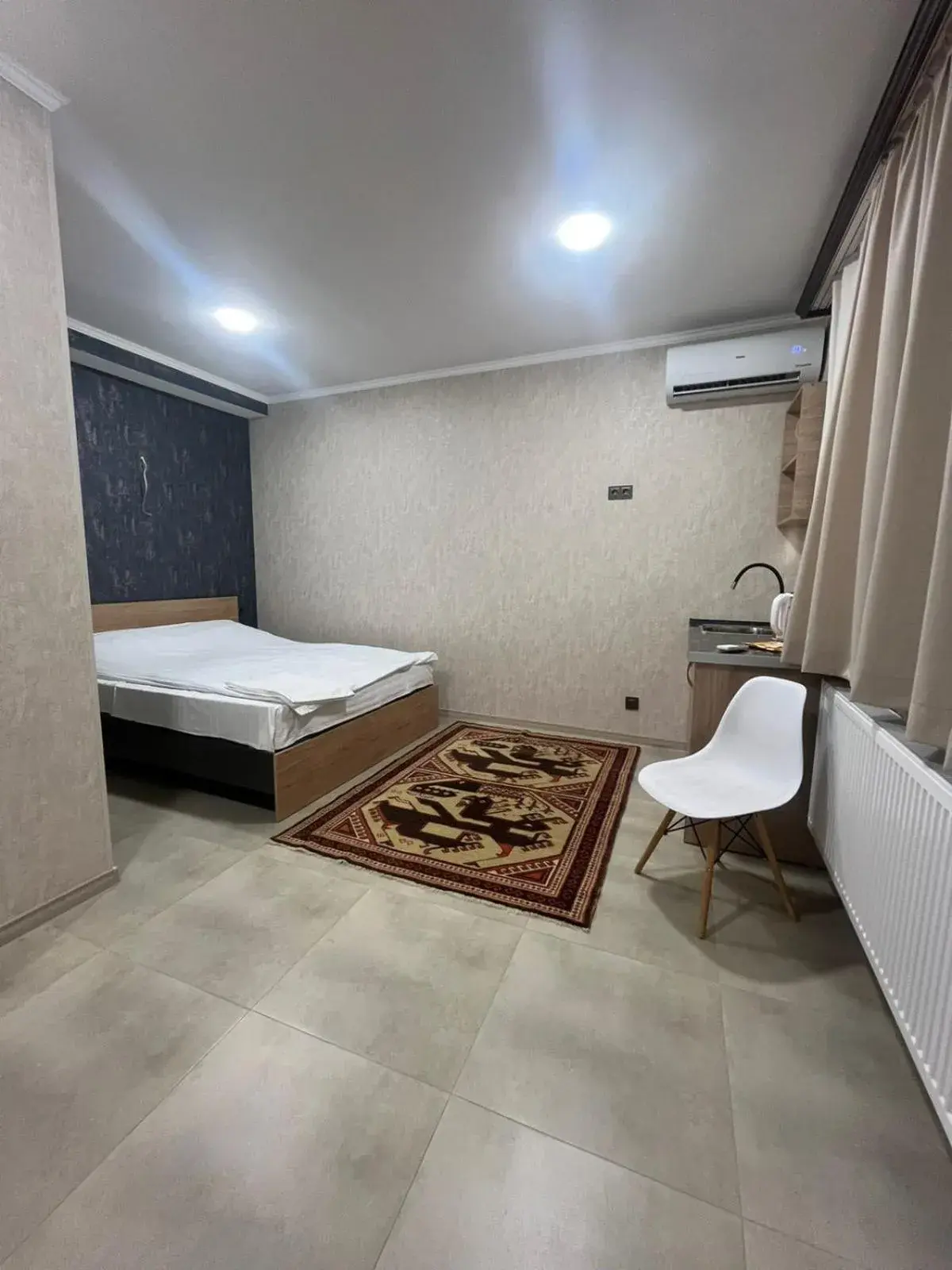 Studio with Garden View - single occupancy in woolway studios Studio with Garden View - single occupancy in woolway studios