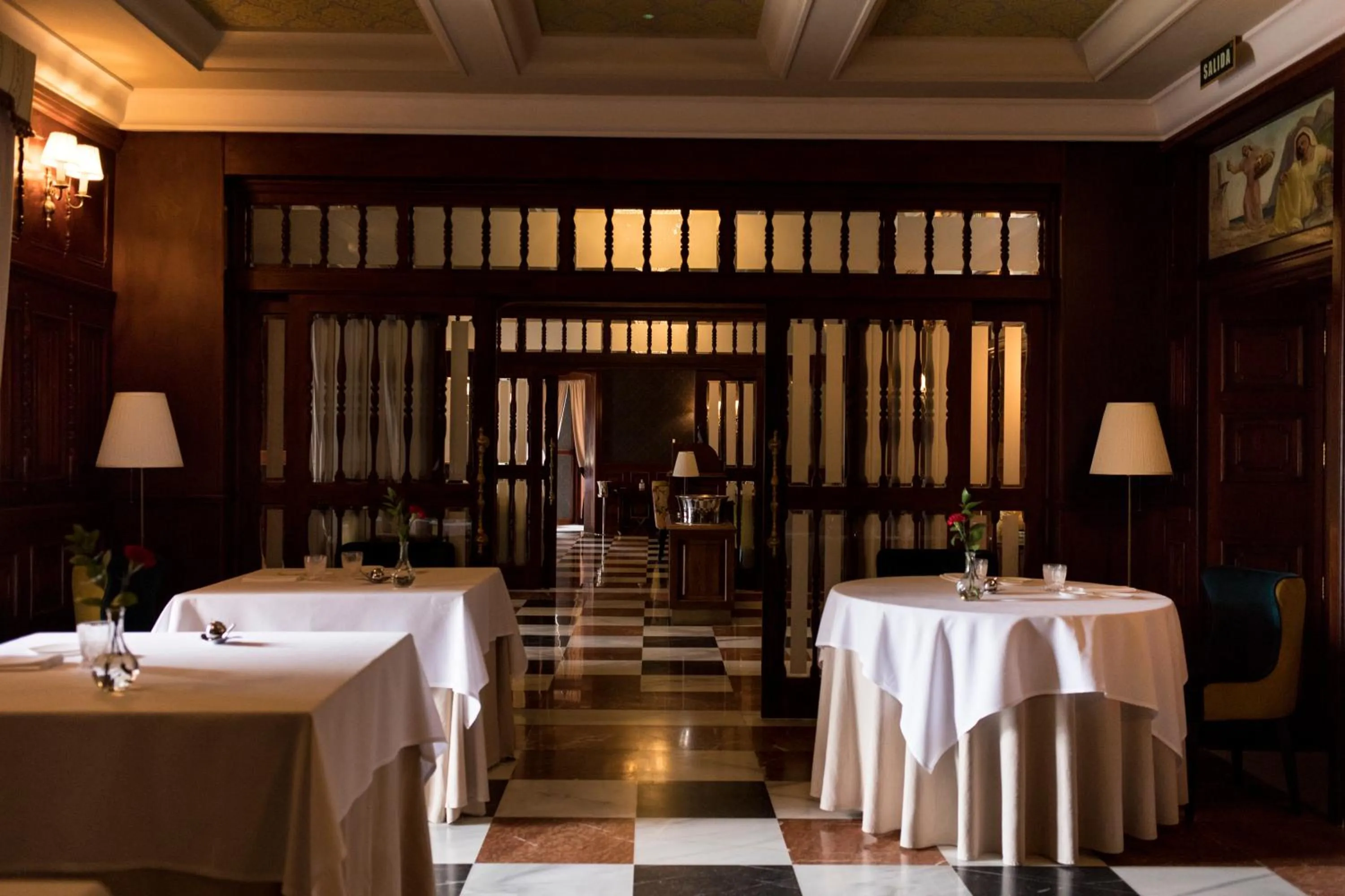 Restaurant/places to eat in Santa Catalina, a Royal Hideaway Hotel