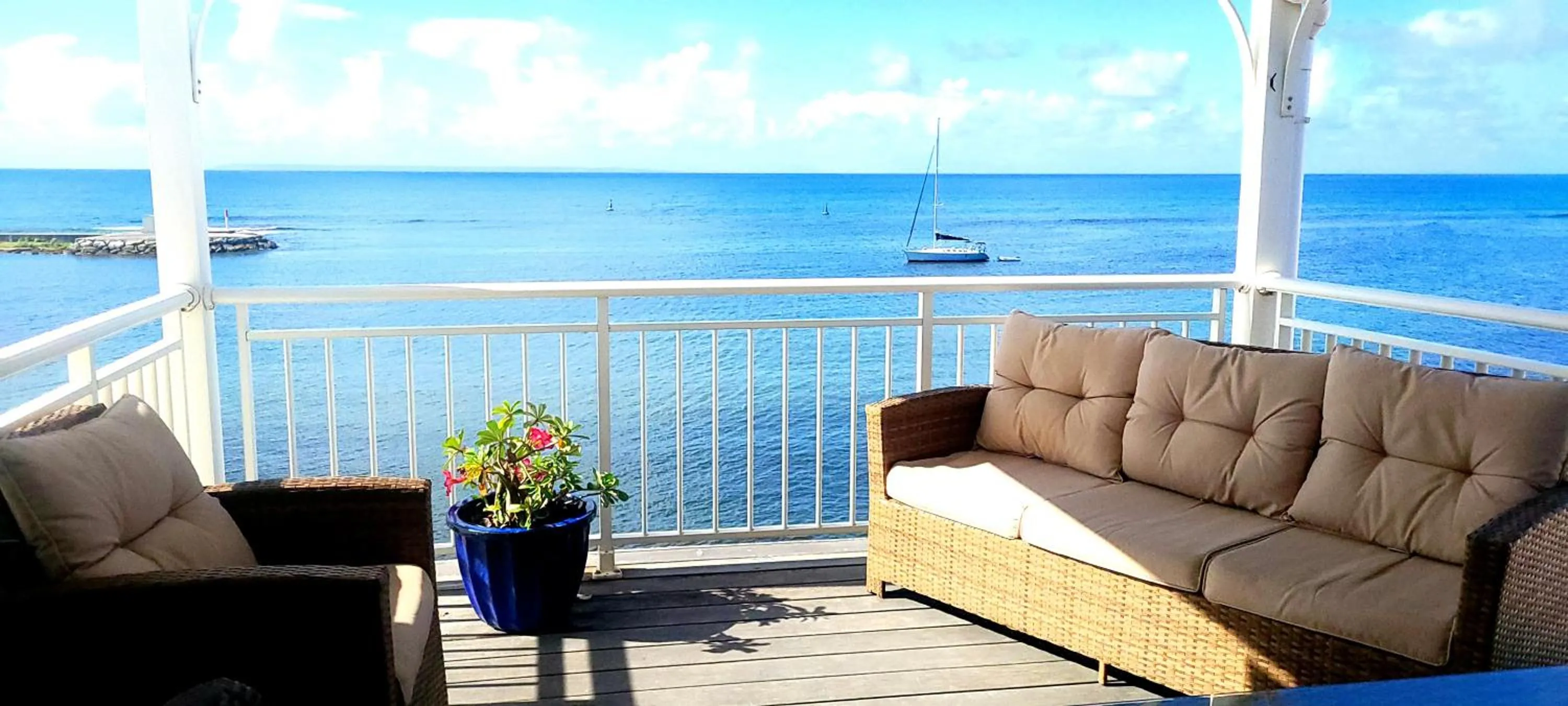 Balcony/Terrace in Sublime appartement face à la mer, vue panoramique