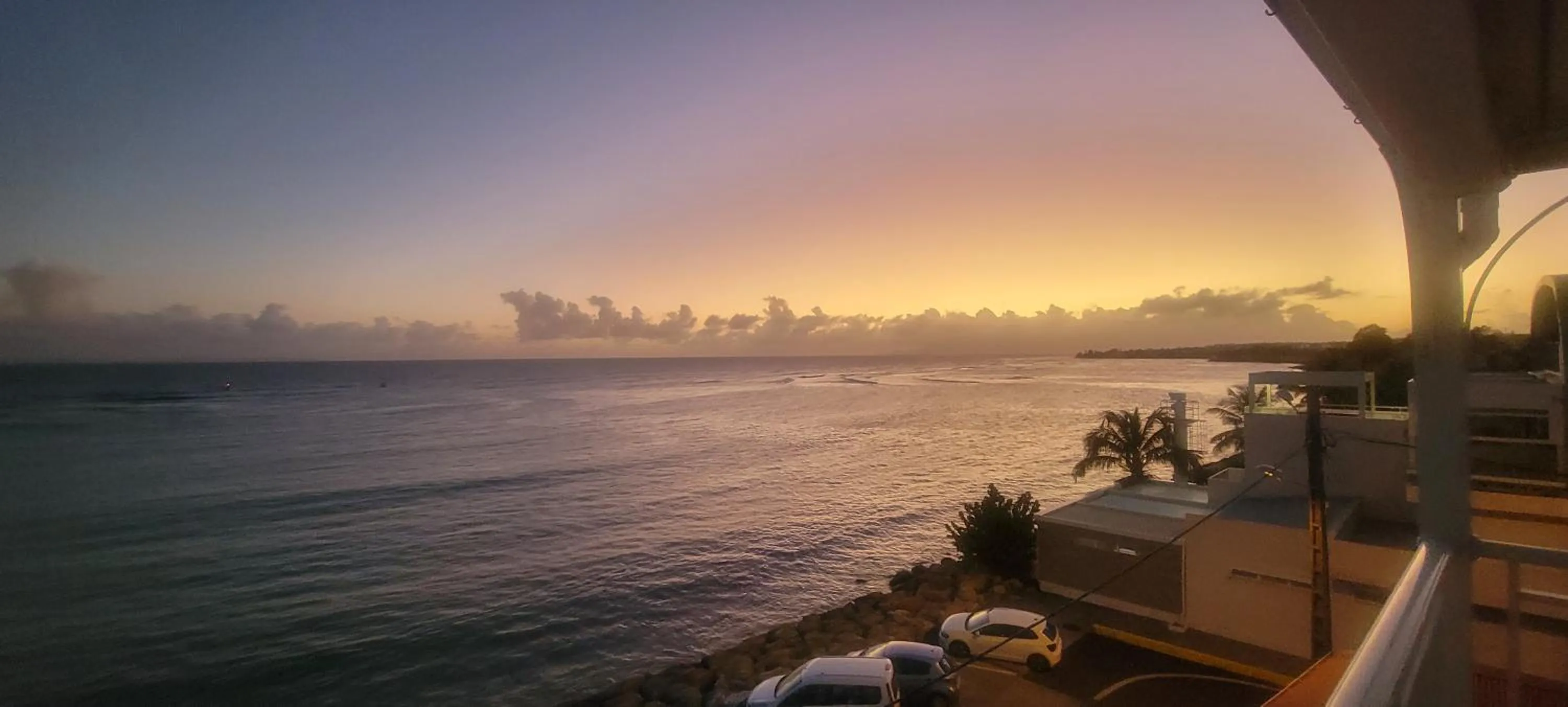 Sunset in Sublime appartement face à la mer, vue panoramique