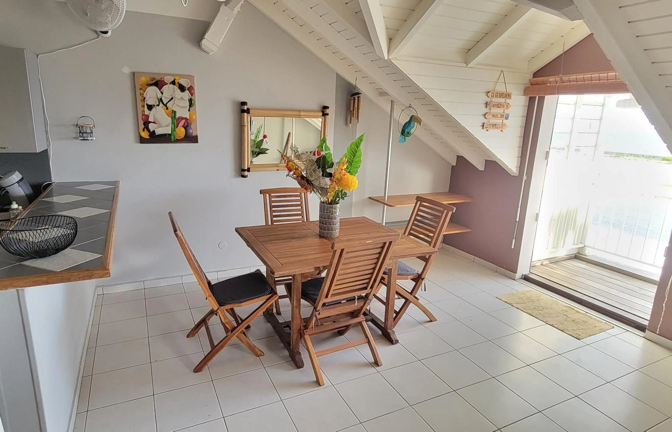 Seating area in Sublime appartement face à la mer, vue panoramique