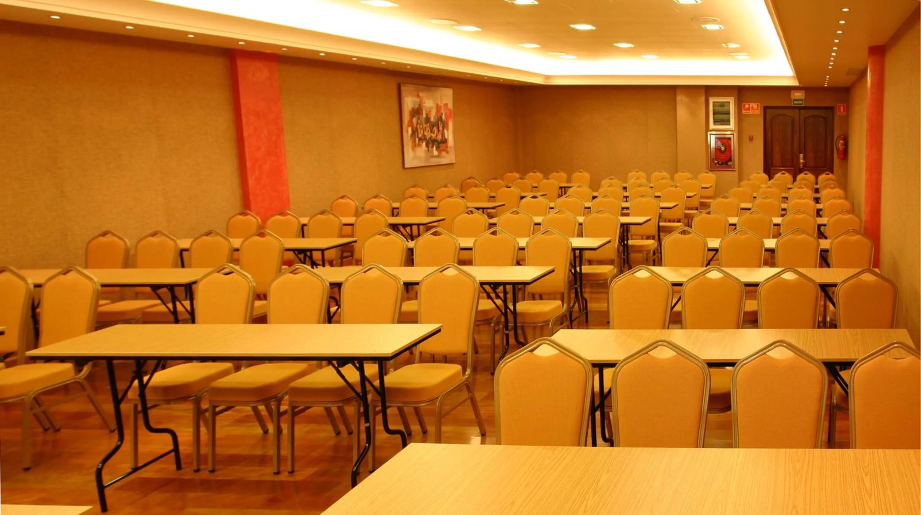 Meeting/conference room in Sercotel Guadiana