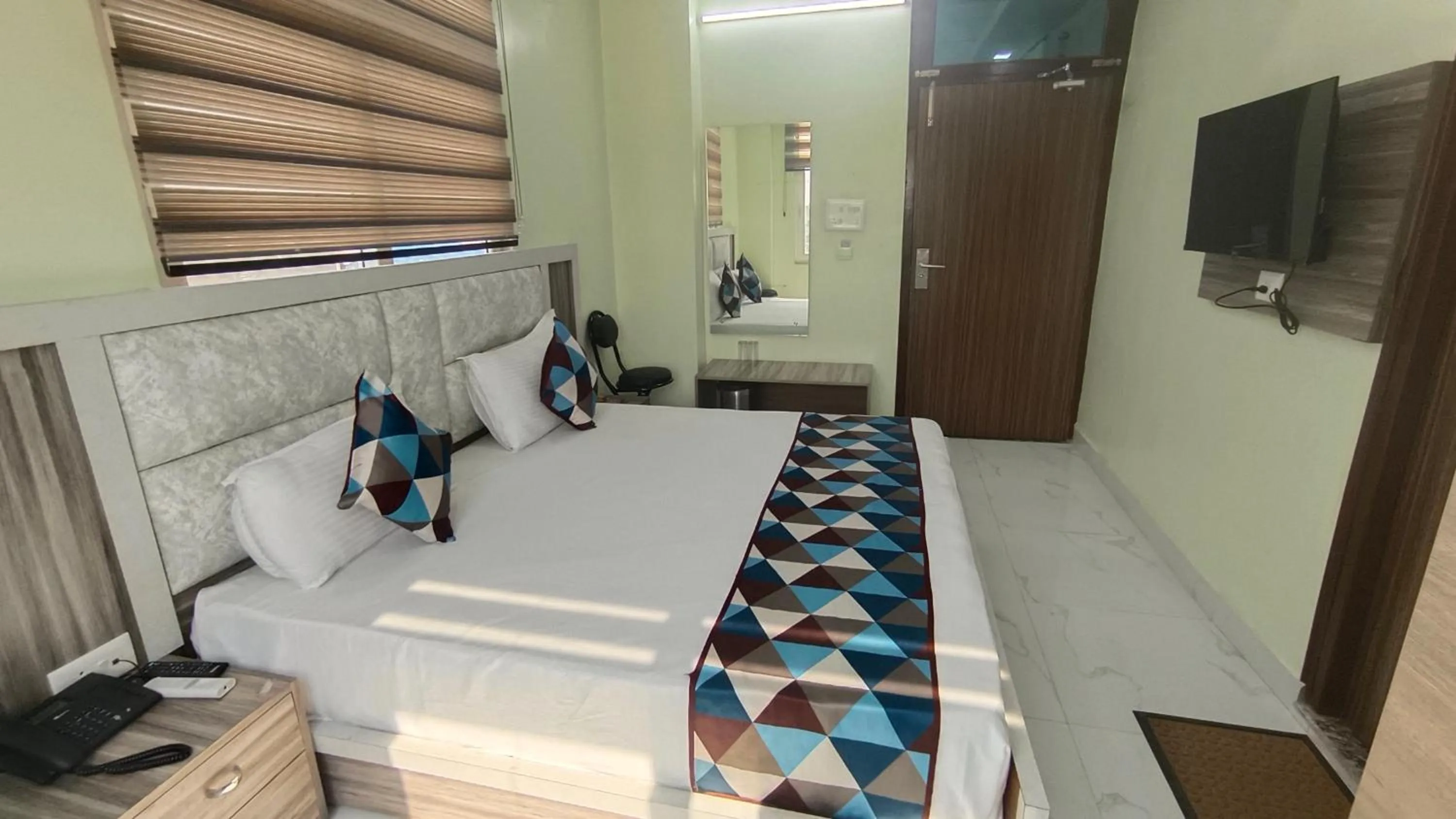 Photo of the whole room in HOTEL AMAR PALACE BHARATPUR