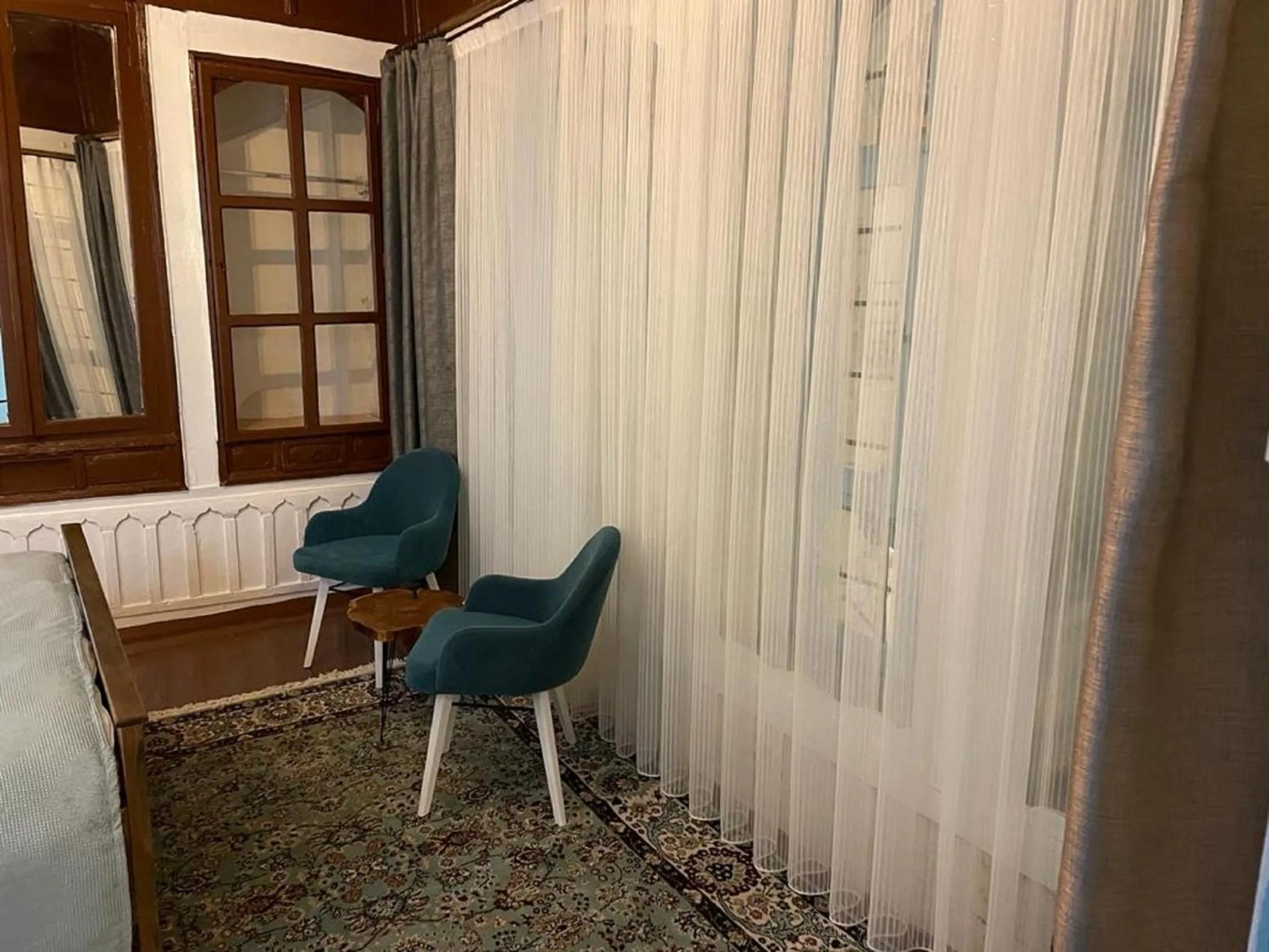 Seating area in Sarmaşık Otel
