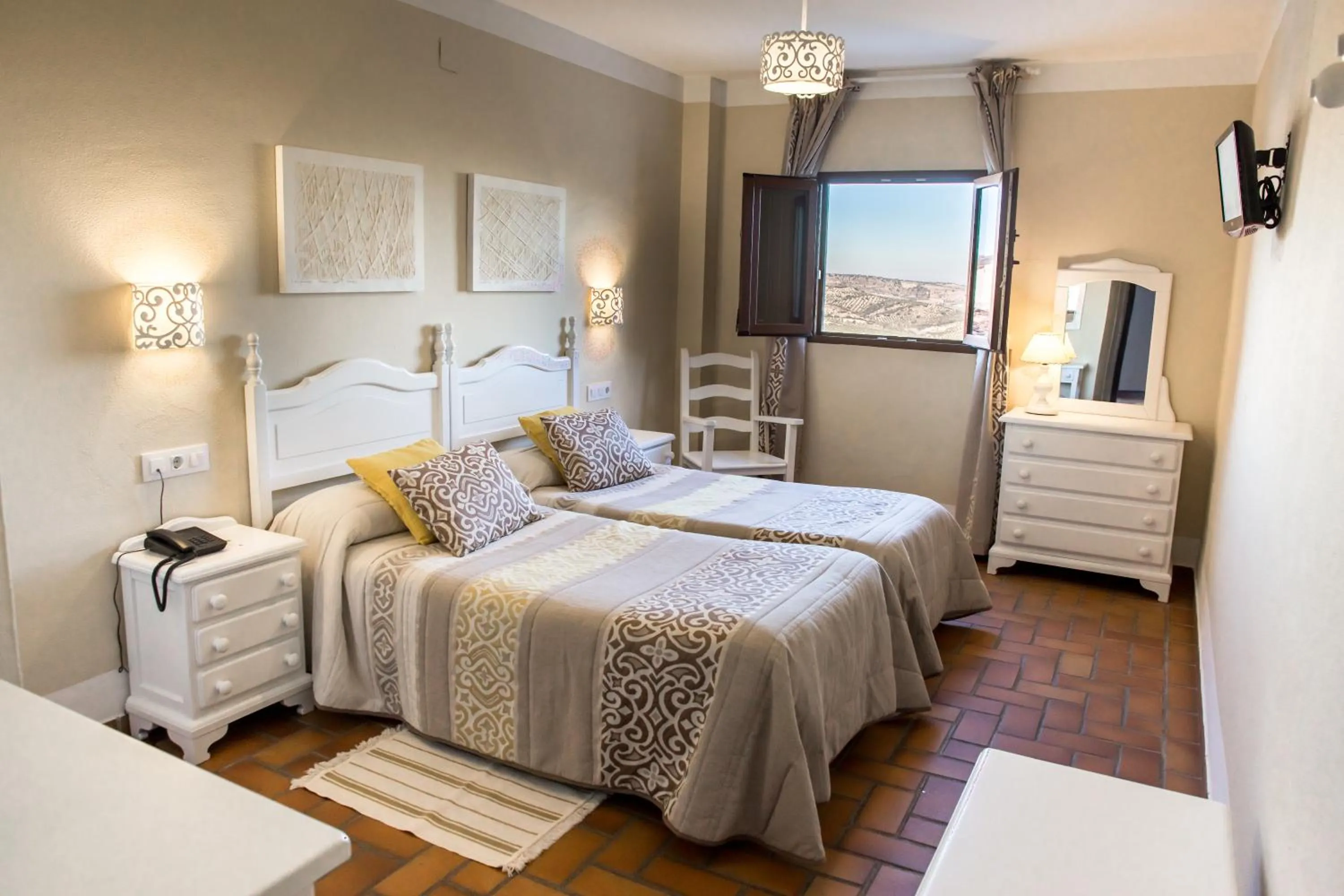 Photo of the whole room, Bed in Hotel Zuhayra