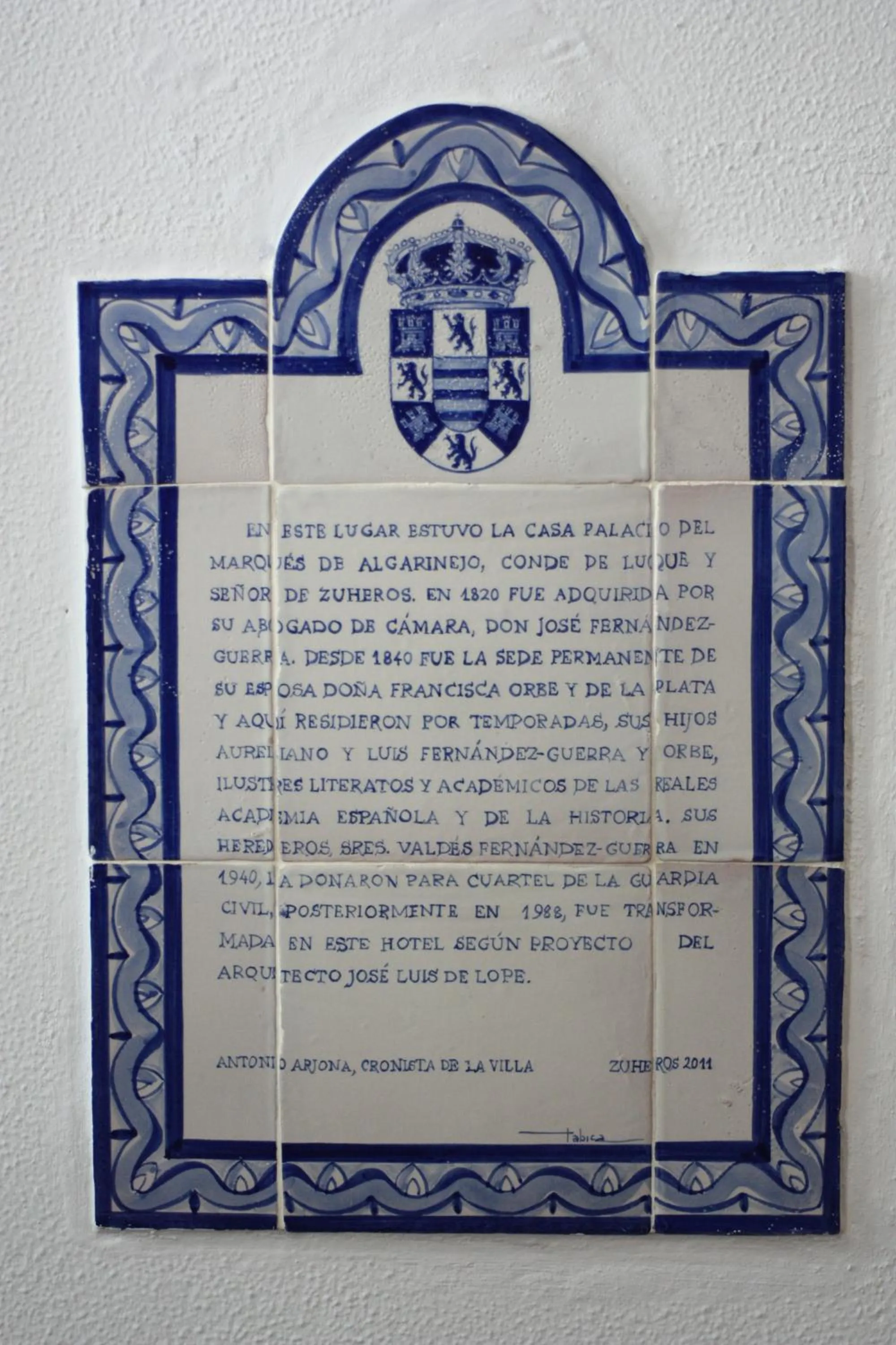 Decorative detail in Hotel Zuhayra