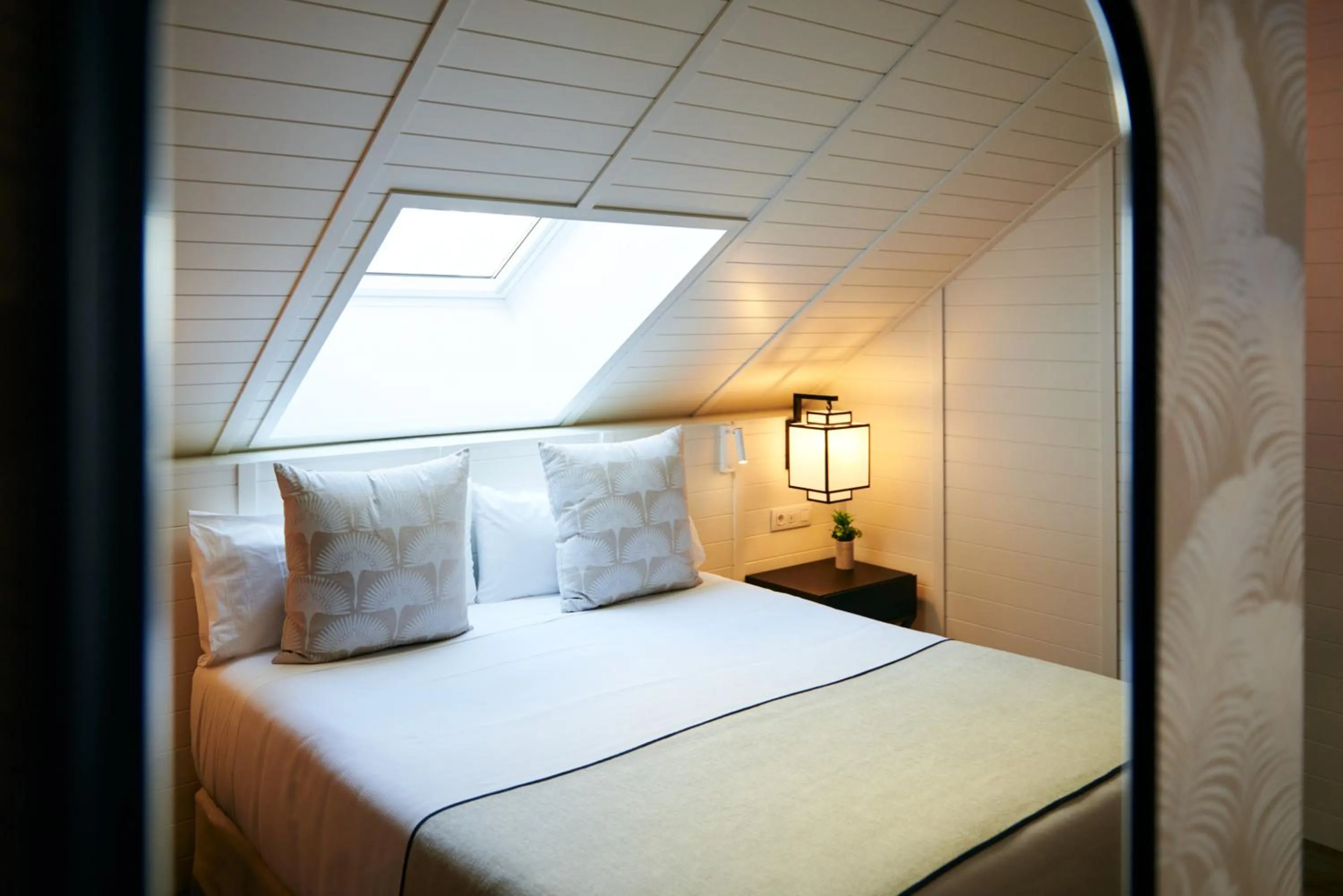 Bedroom, Bed in Molina Lario