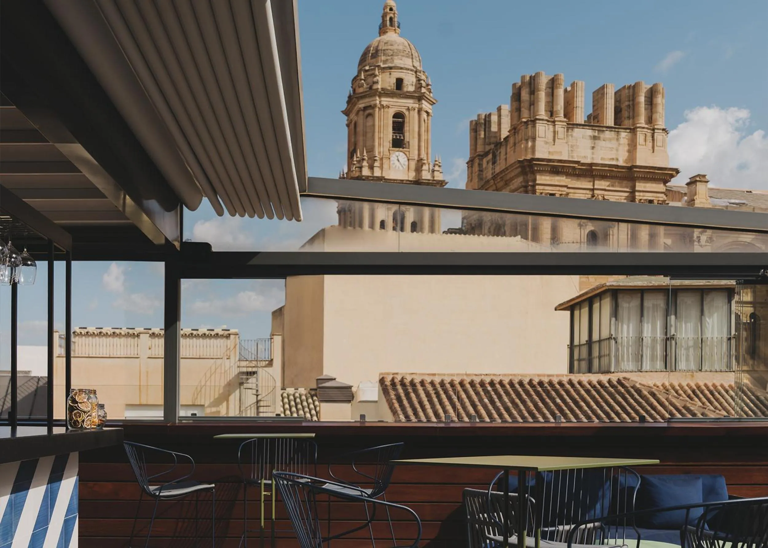 Property building in Catalonia Molina Lario