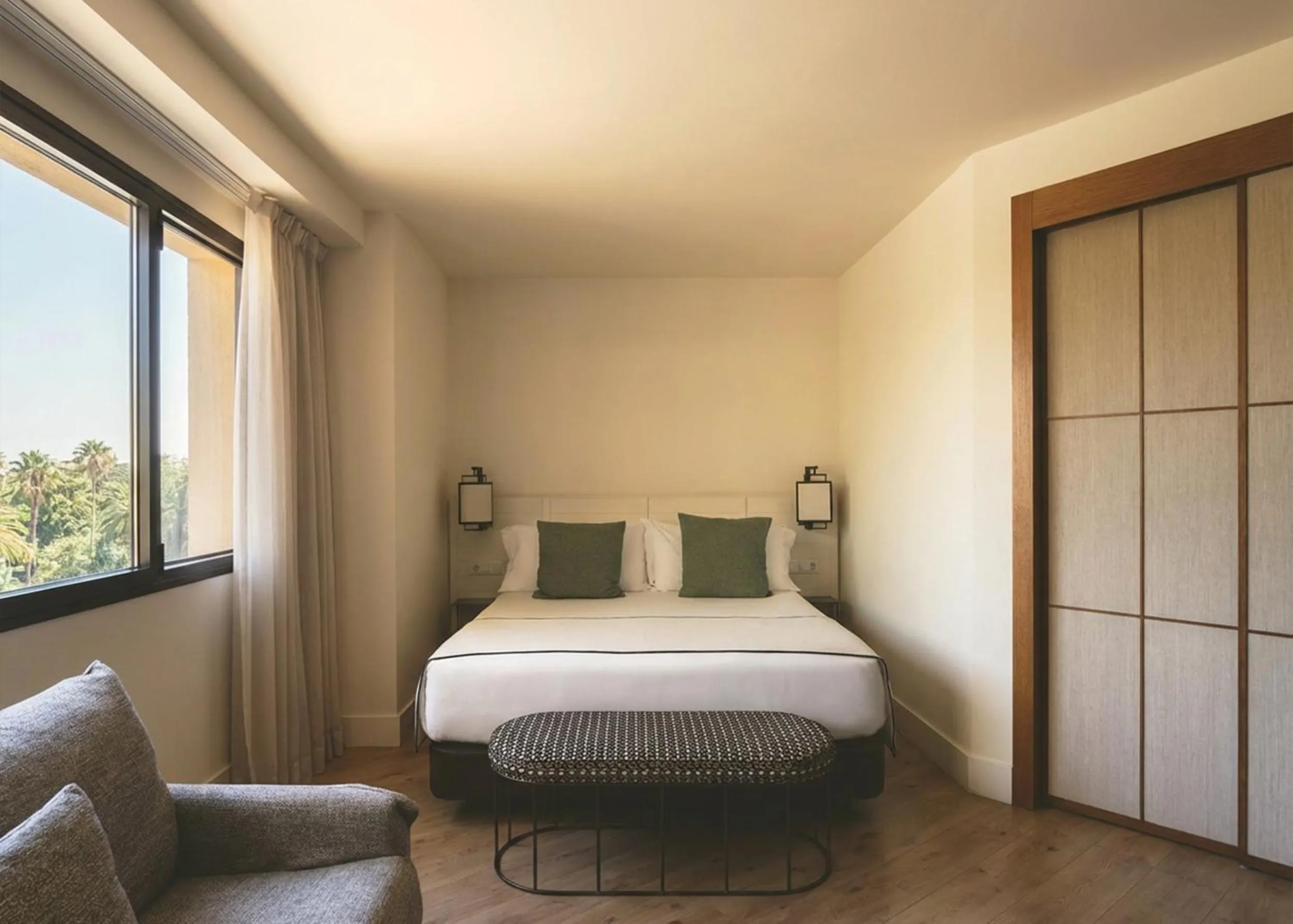 Bed in Catalonia Molina Lario