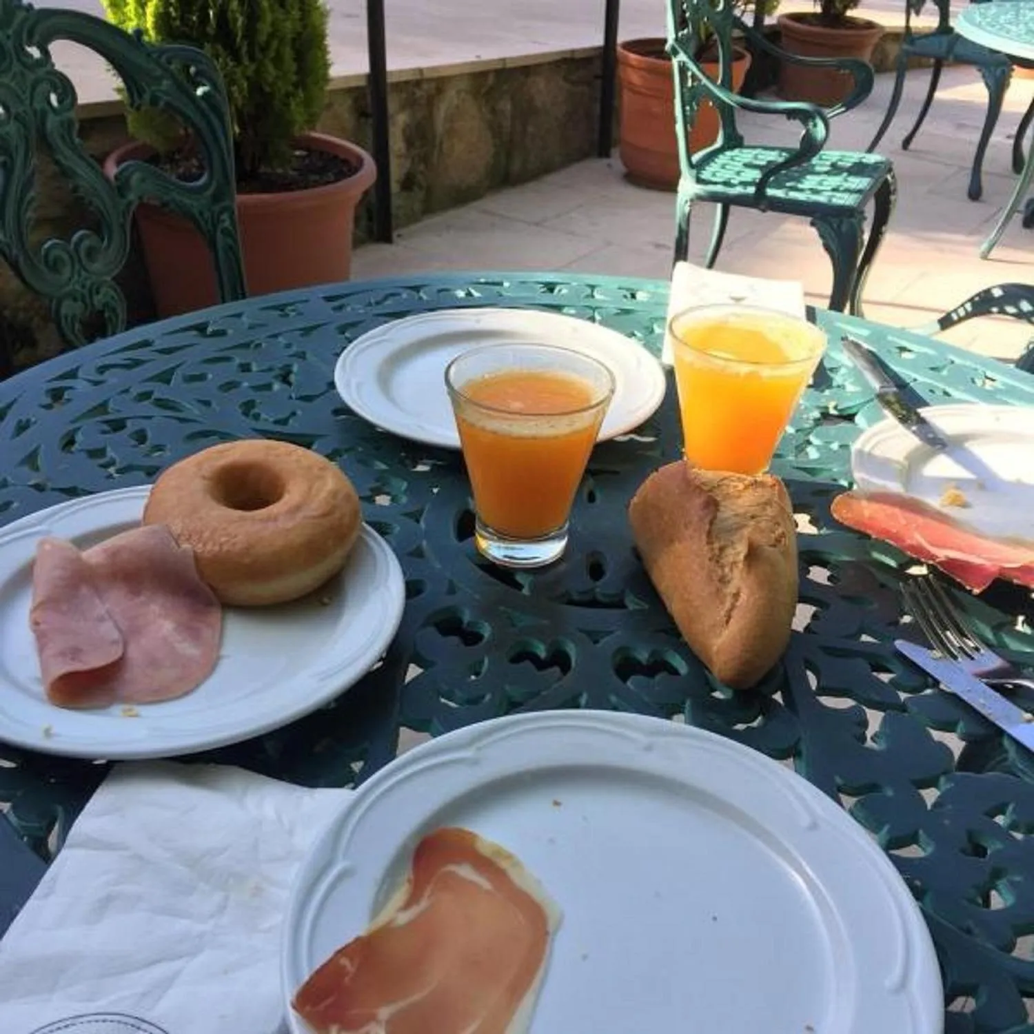 Food and drinks in Mirasierra