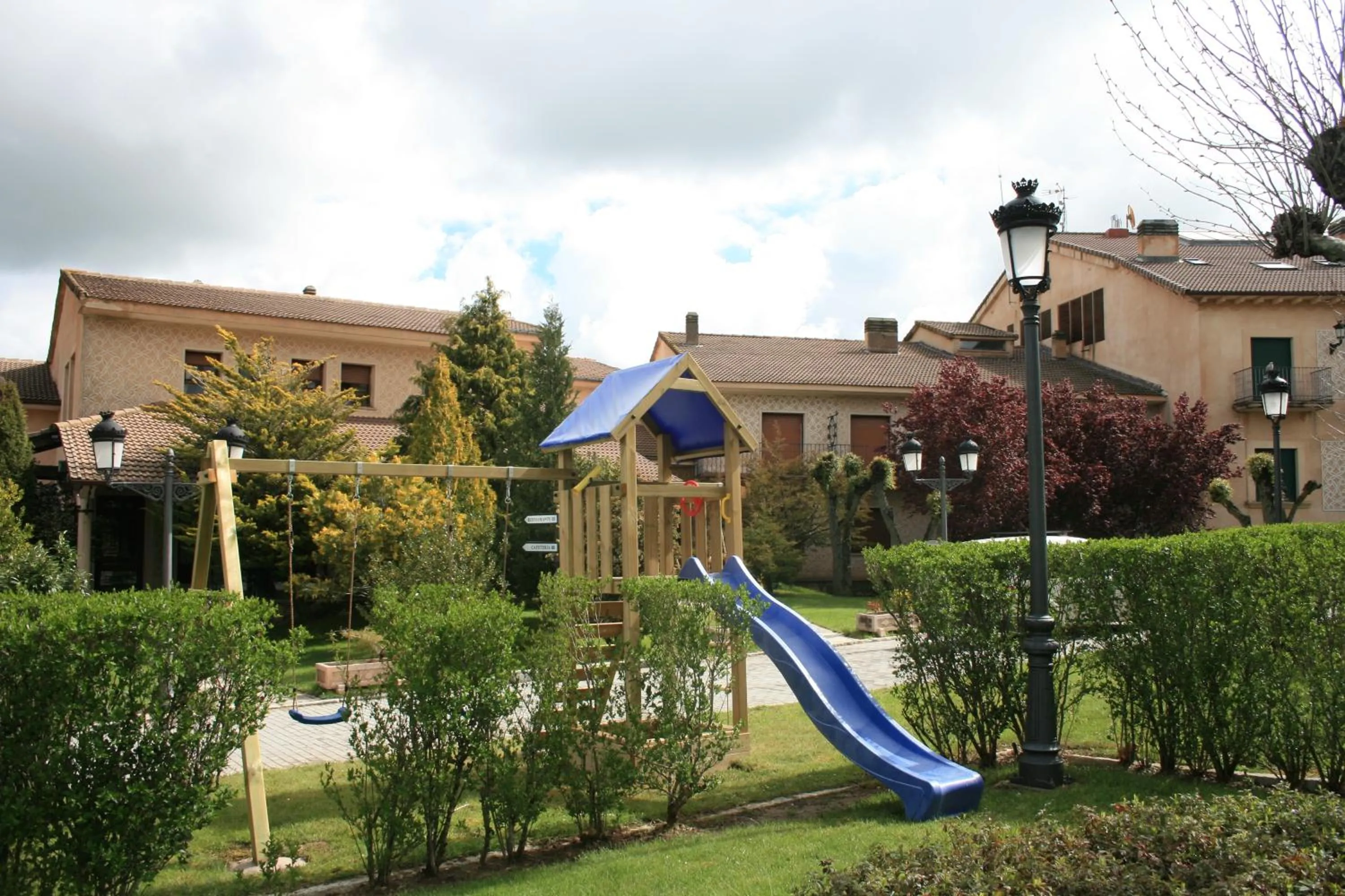 Property building in Mirasierra