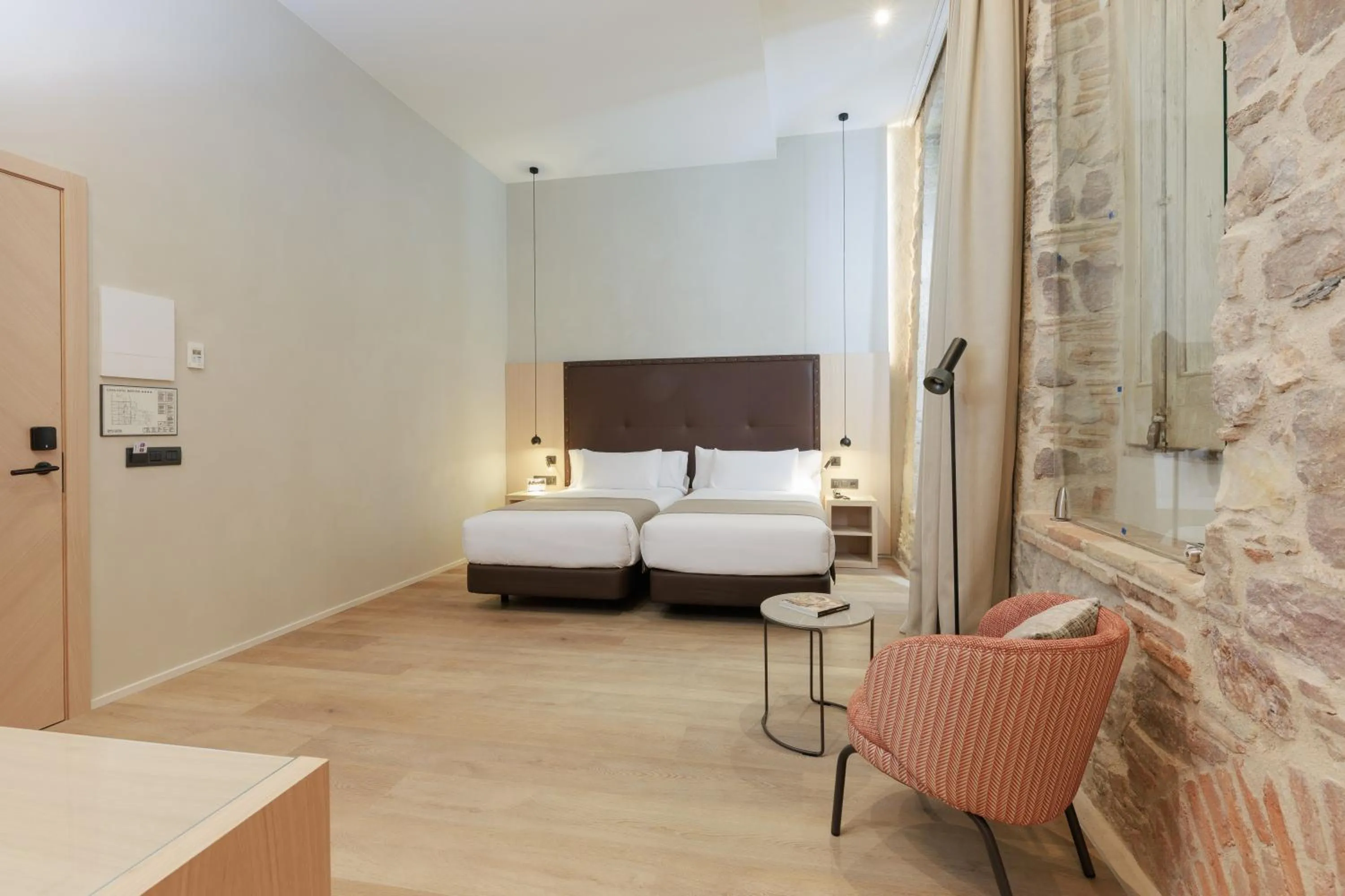 Bedroom, Bed in Gran Hotel Barcino