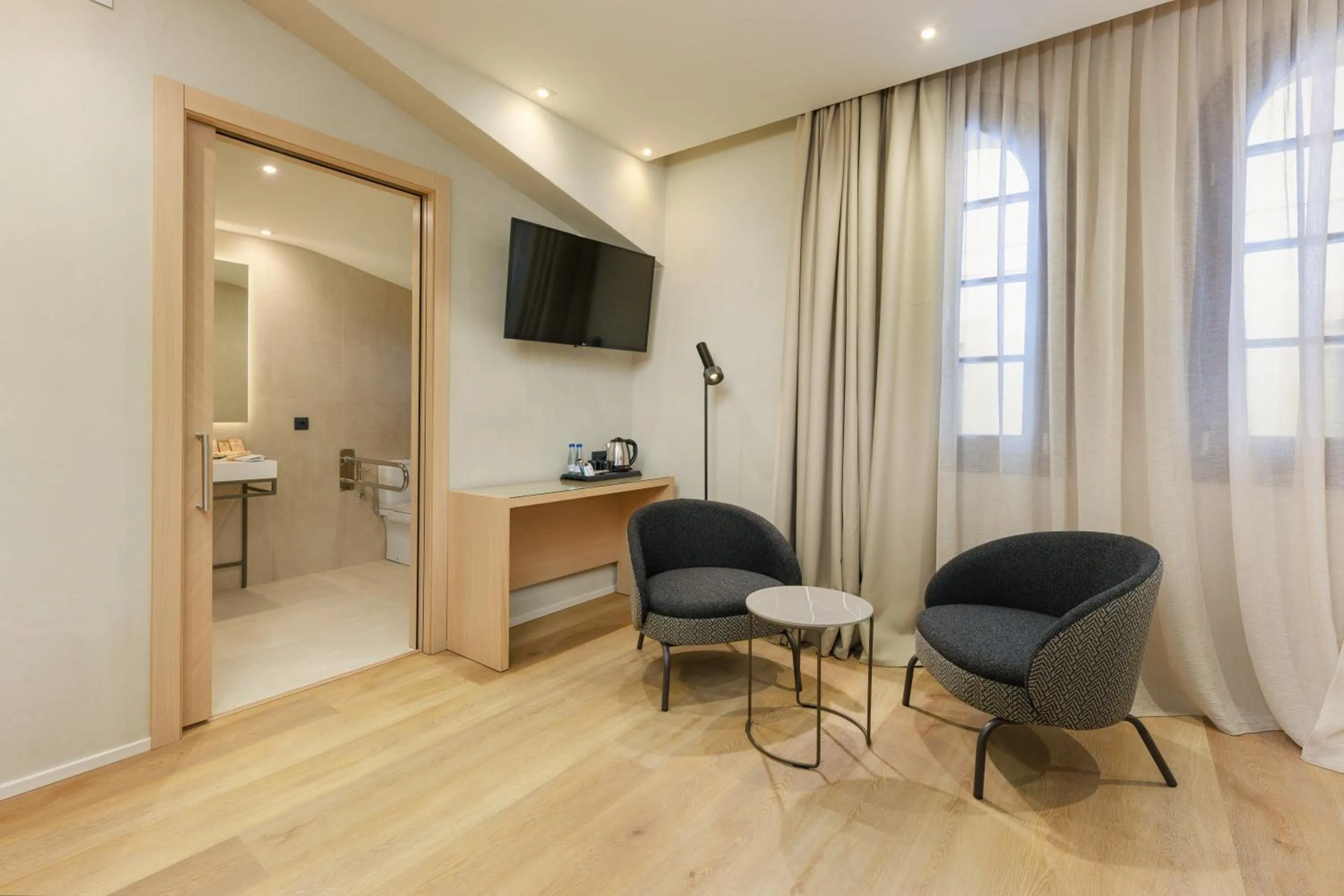Bedroom in Gran Hotel Barcino