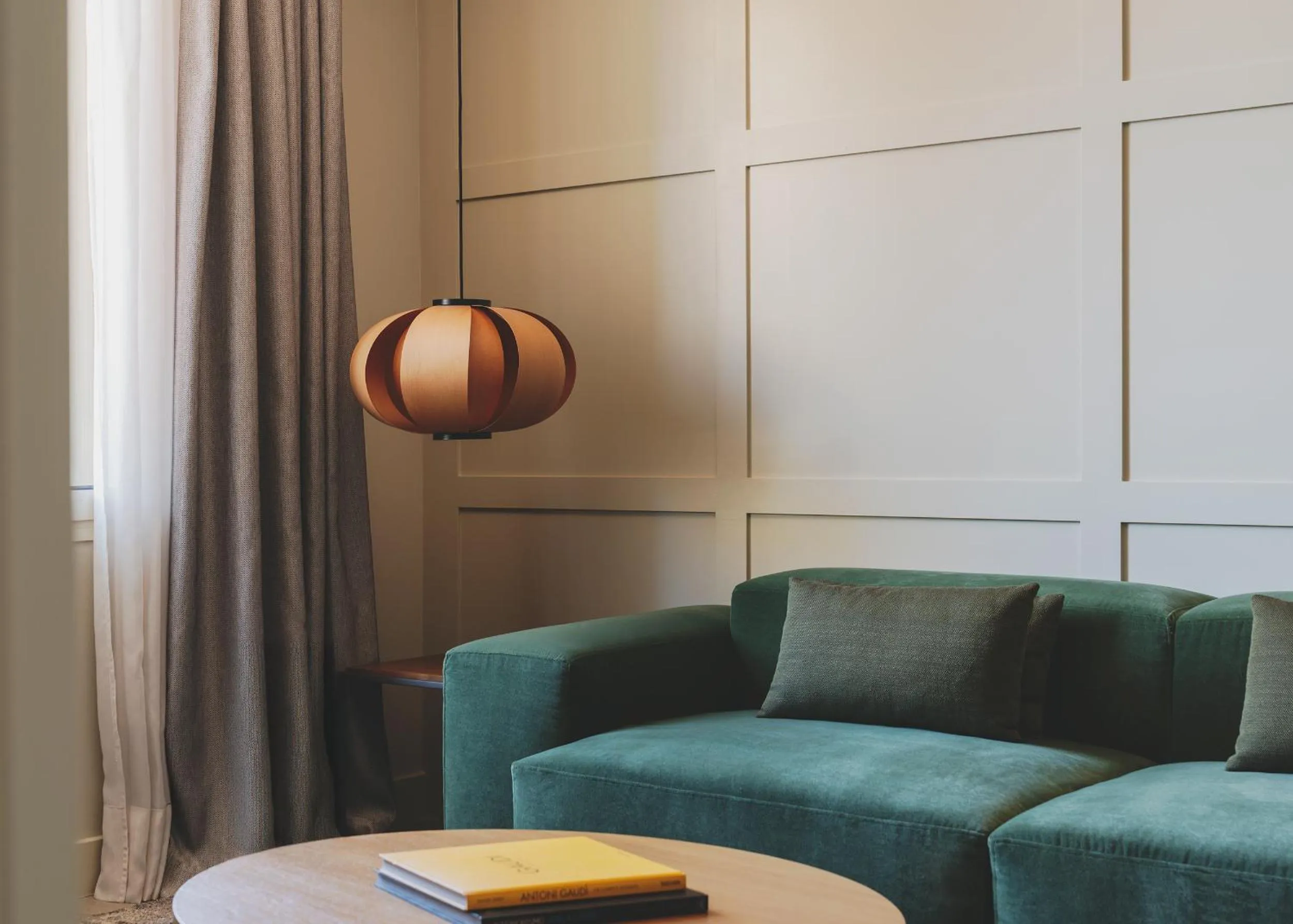 Decorative detail in Gallery Hotel 4 Sup