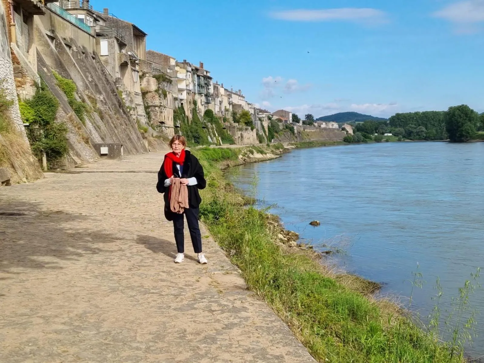 View (from property/room) in CÔTE GARONNE le BALCON DES DAMES -hôtel et restaurant- Tonneins Fauillet Marmande - vue panoramique bord de Garonne chambres climatisées