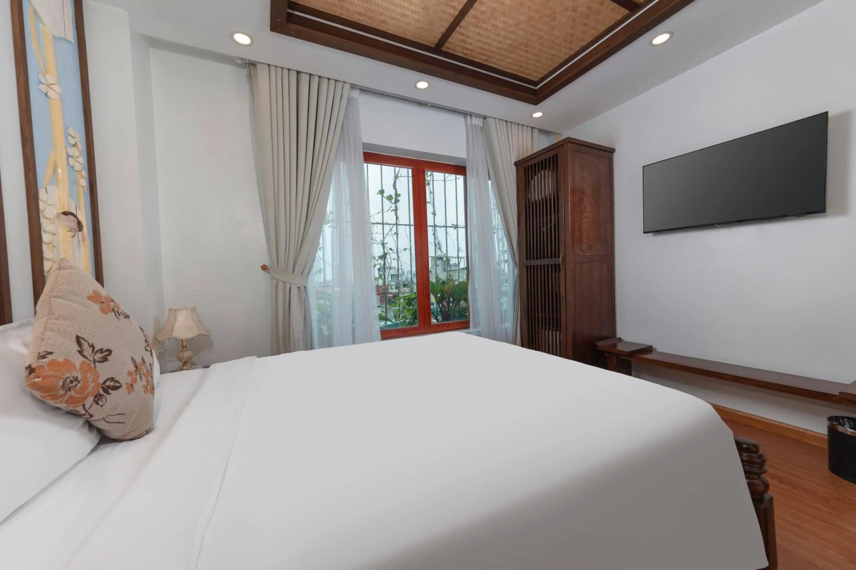 Bed in Veshia Hotel & Spa