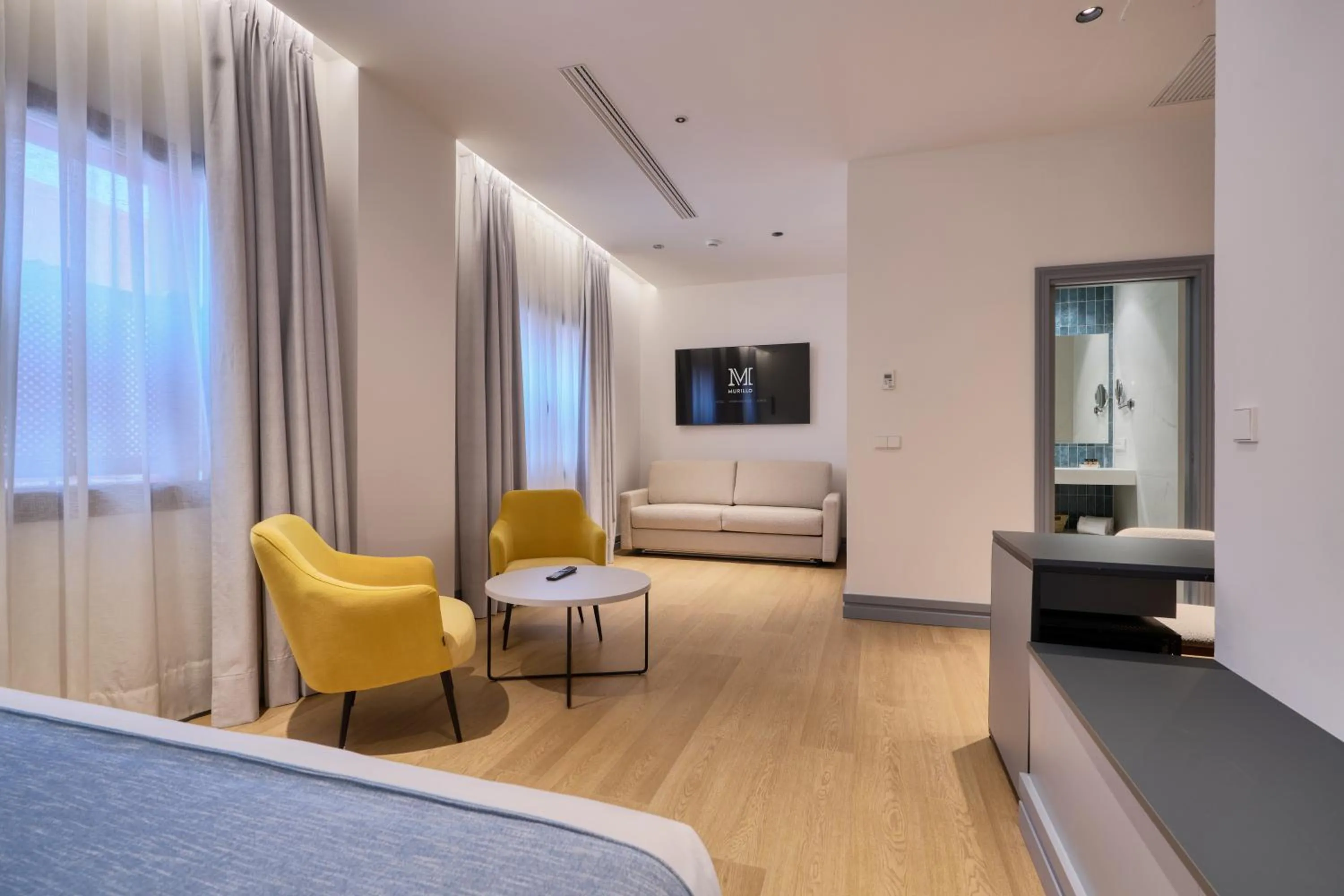 Photo of the whole room, Bed in Hotel Murillo Reinoso