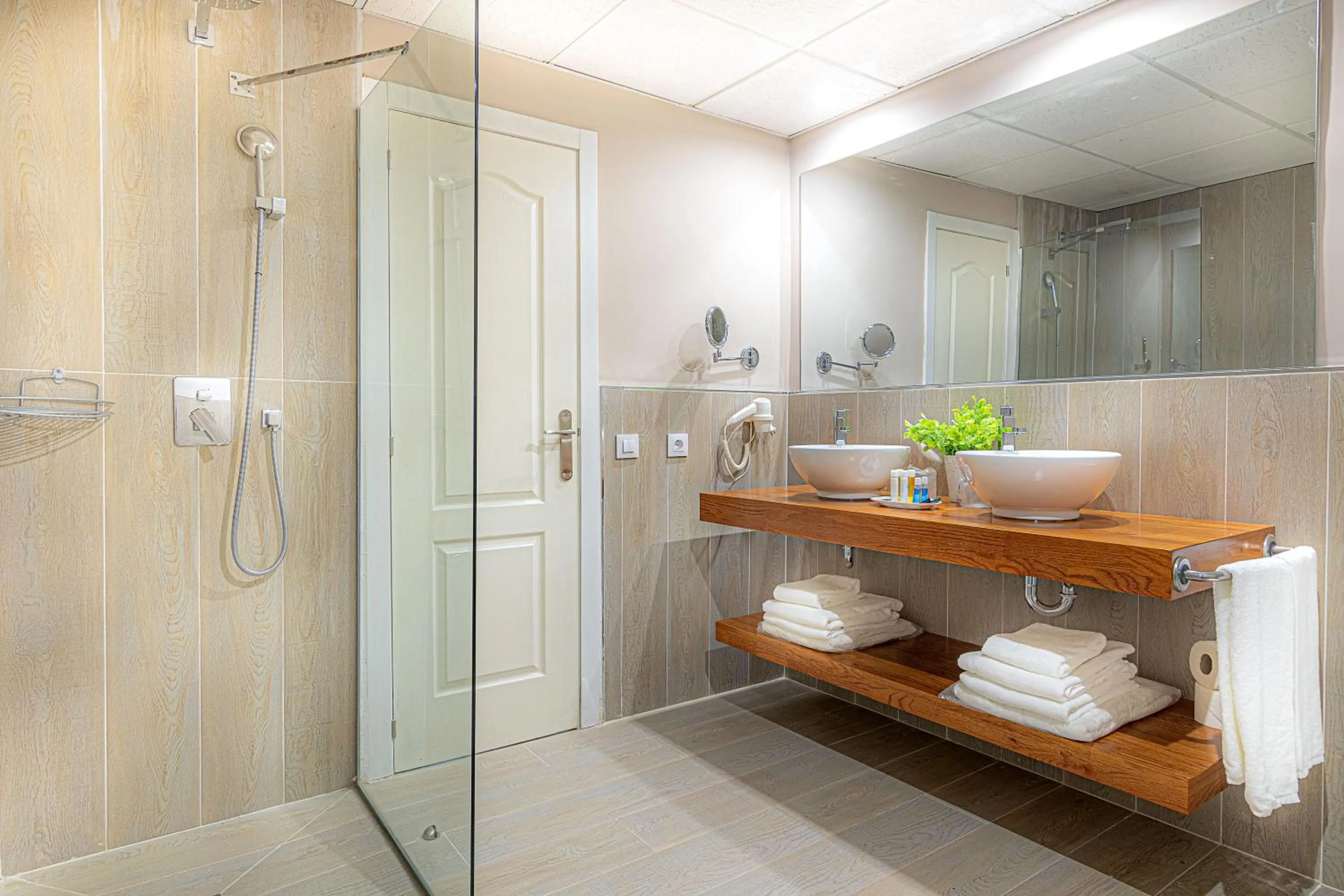 Bathroom in Vitalclass Lanzarote Resort