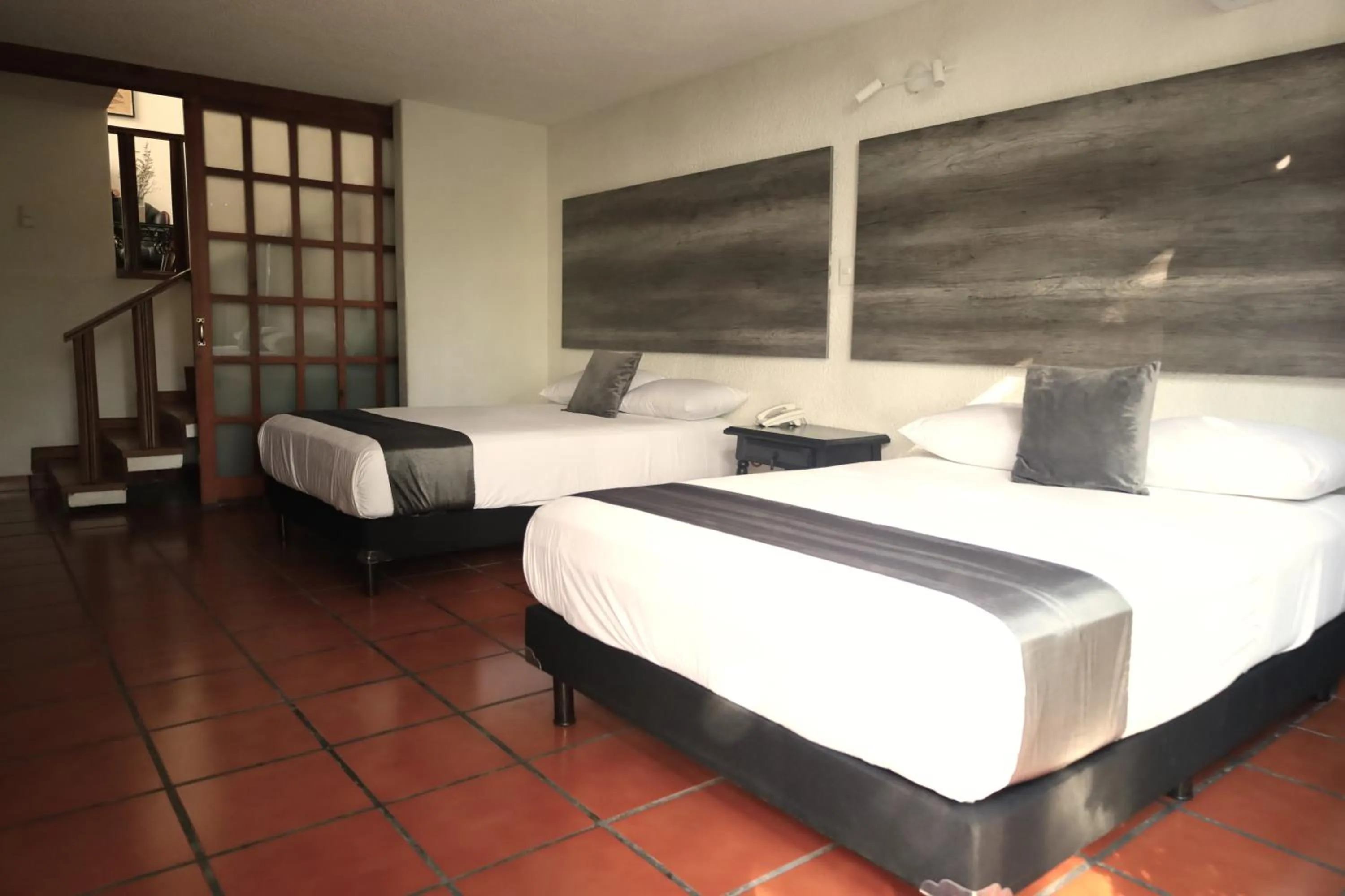 Photo of the whole room, Bed in Hotel Grand Vista Cuernavaca