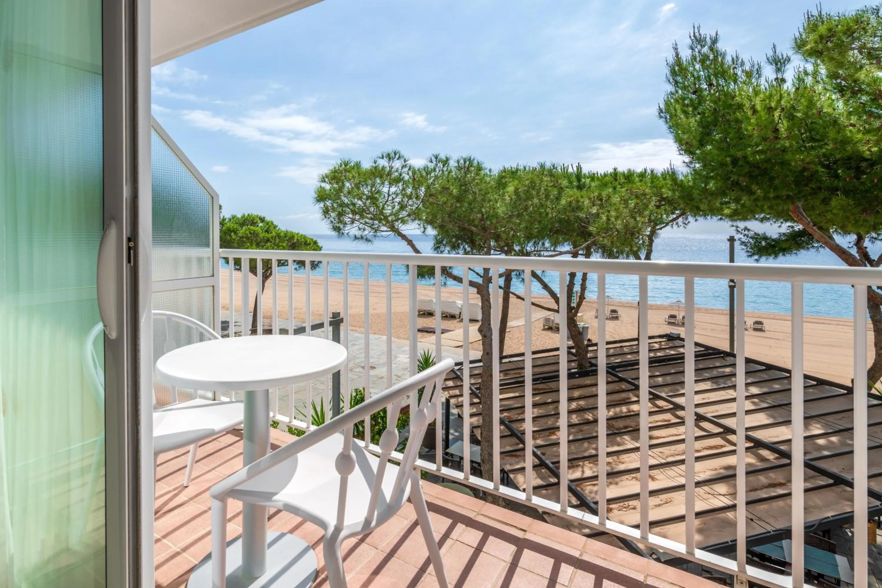 Day in Hotel Planamar by Escampa Hotels