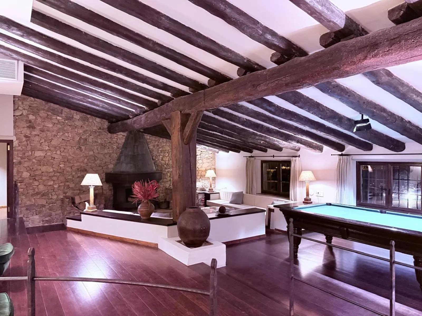 Mas Salvi Country Boutique Hotel