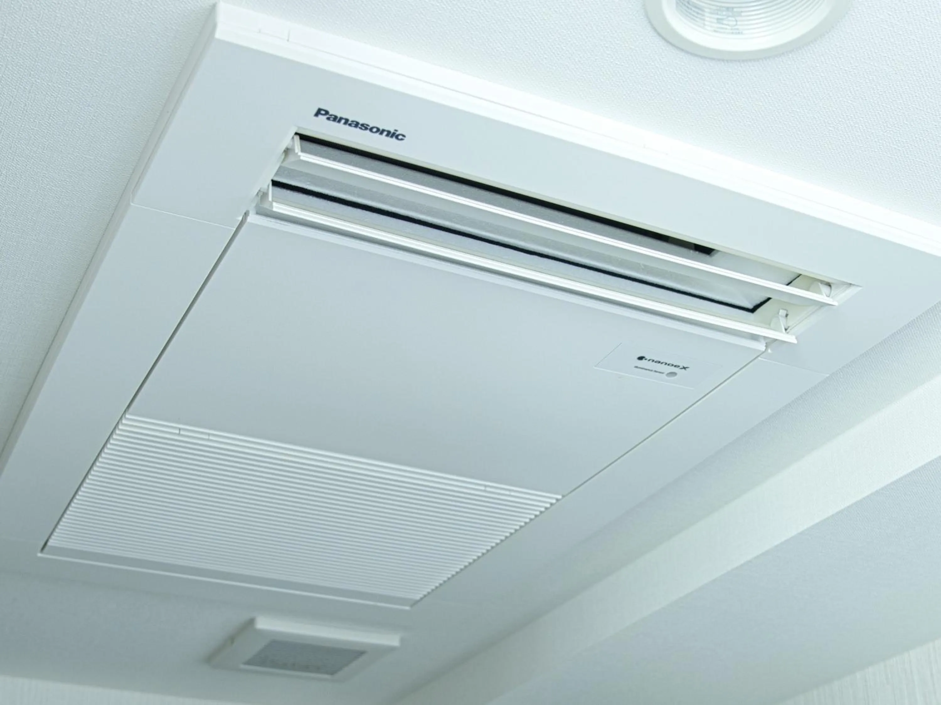 air conditioner in APA Hotel Asakusa Kuramae Kita