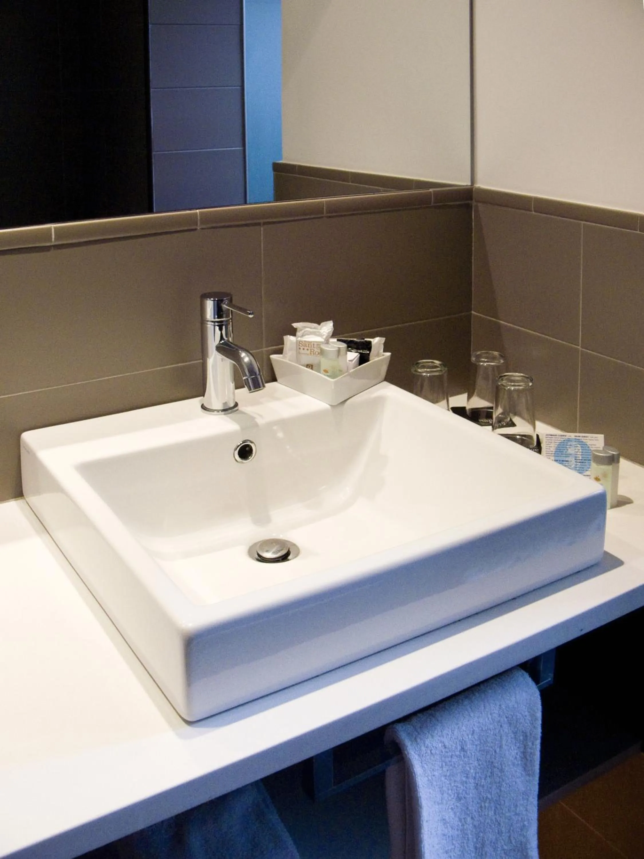 Bathroom in Hotel Sant Roc