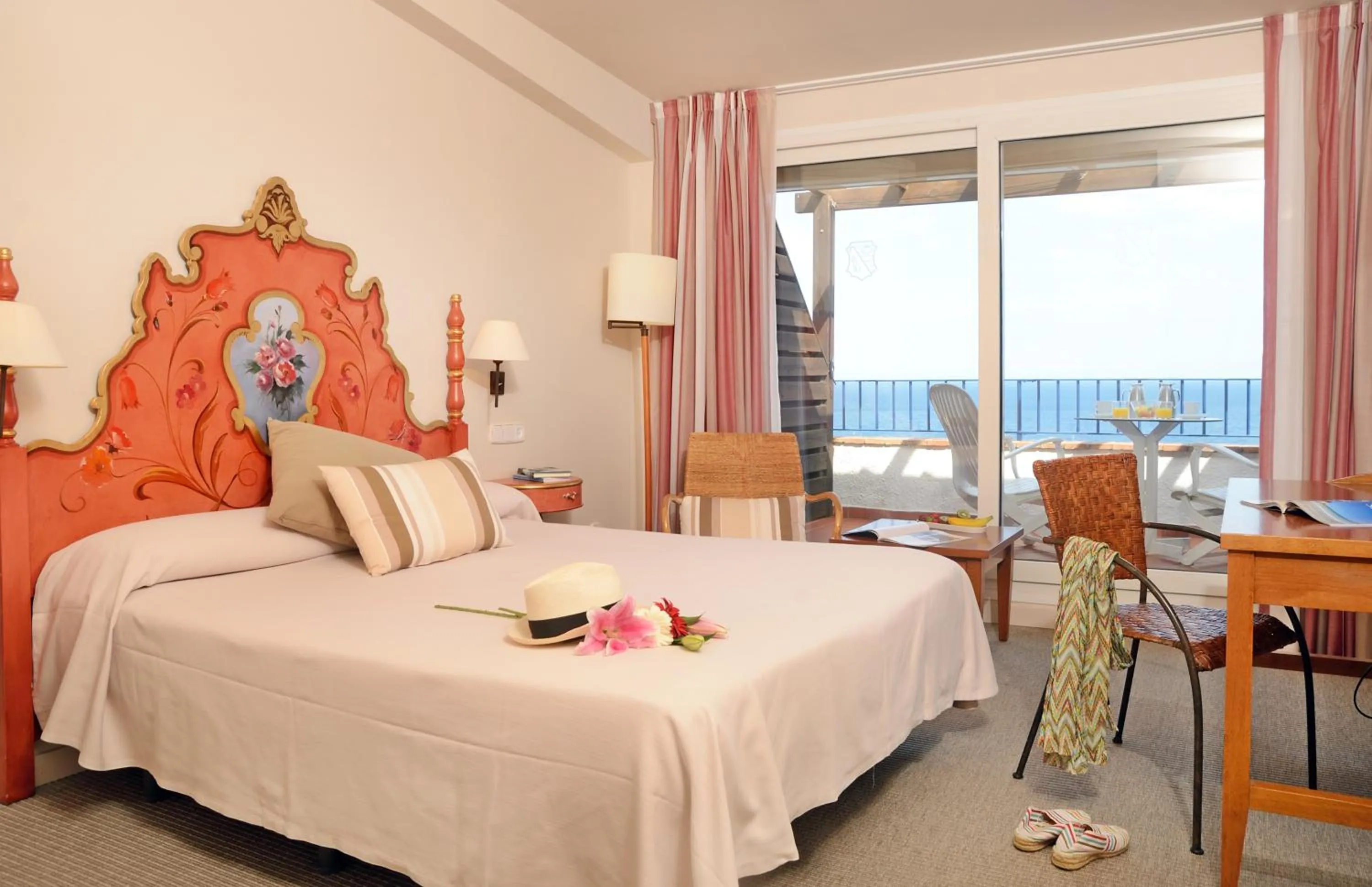 Bedroom, Bed in Hotel Sant Roc